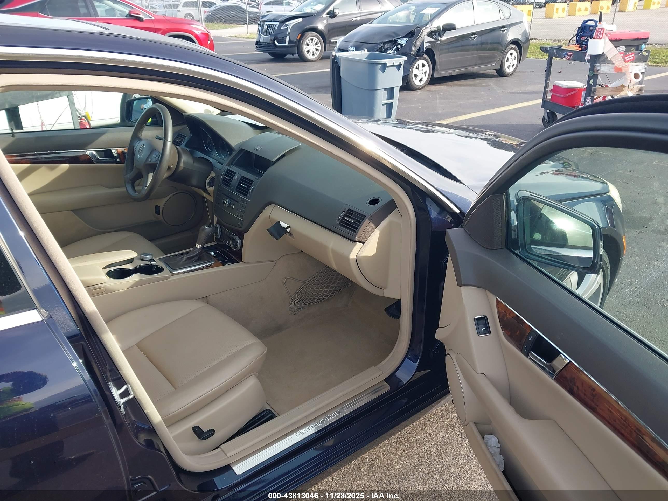 MERCEDES-BENZ C image 5