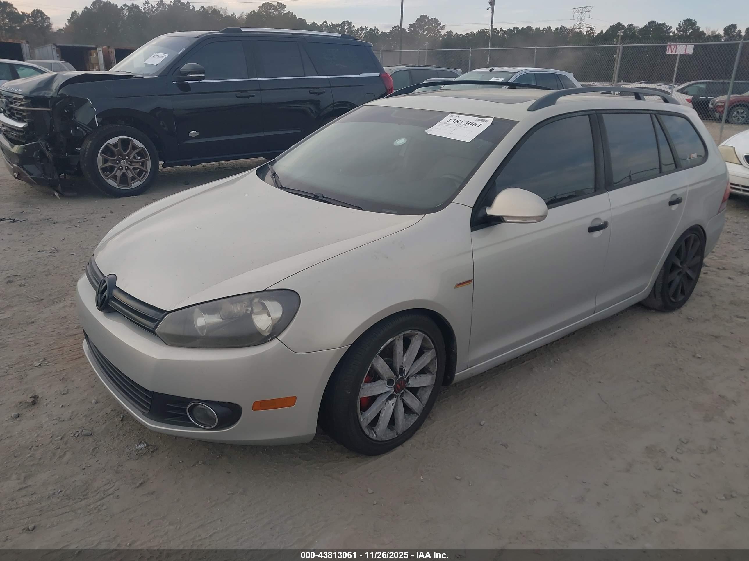 VOLKSWAGEN JETTA image 2