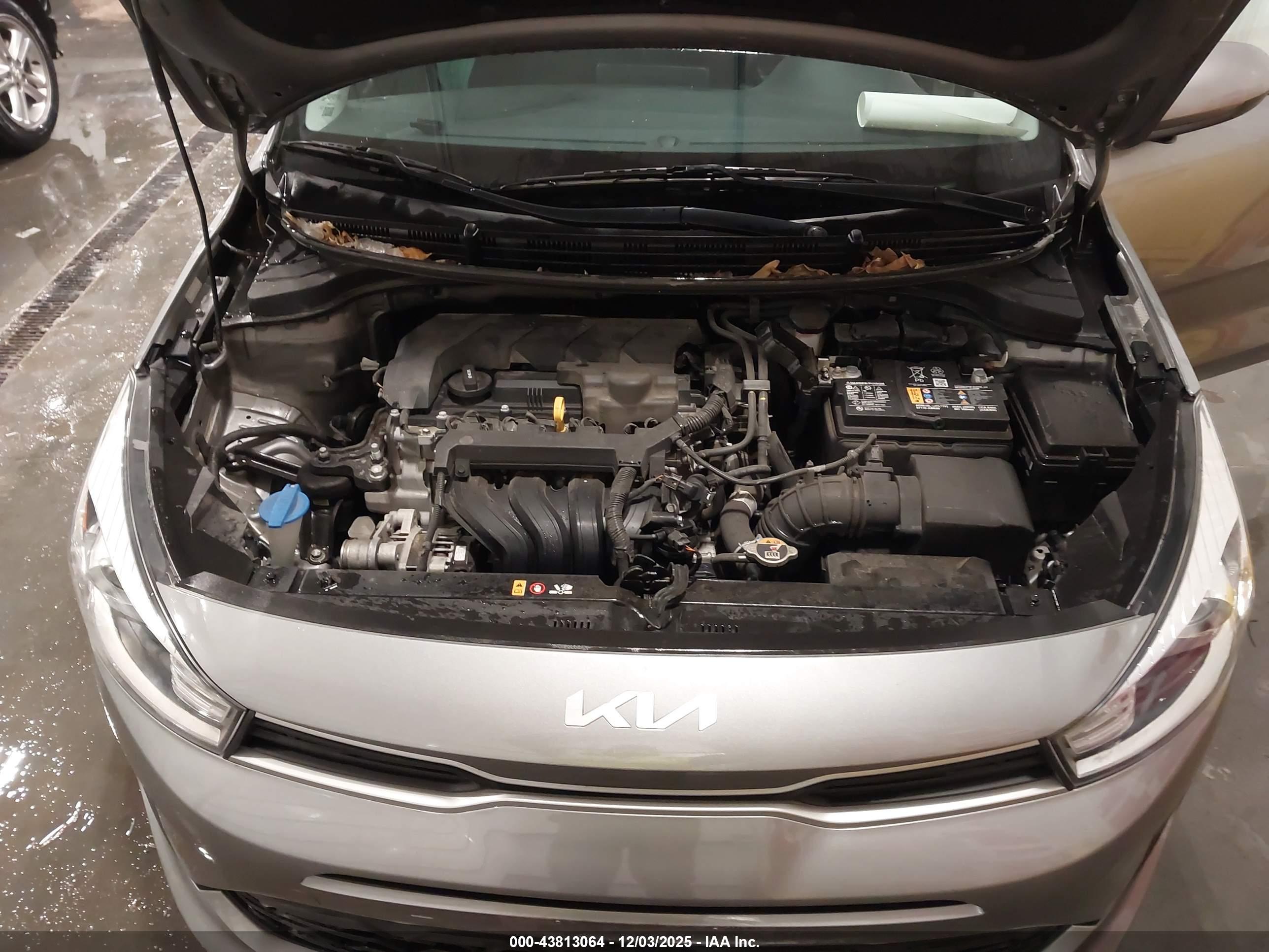 KIA RIO image 10