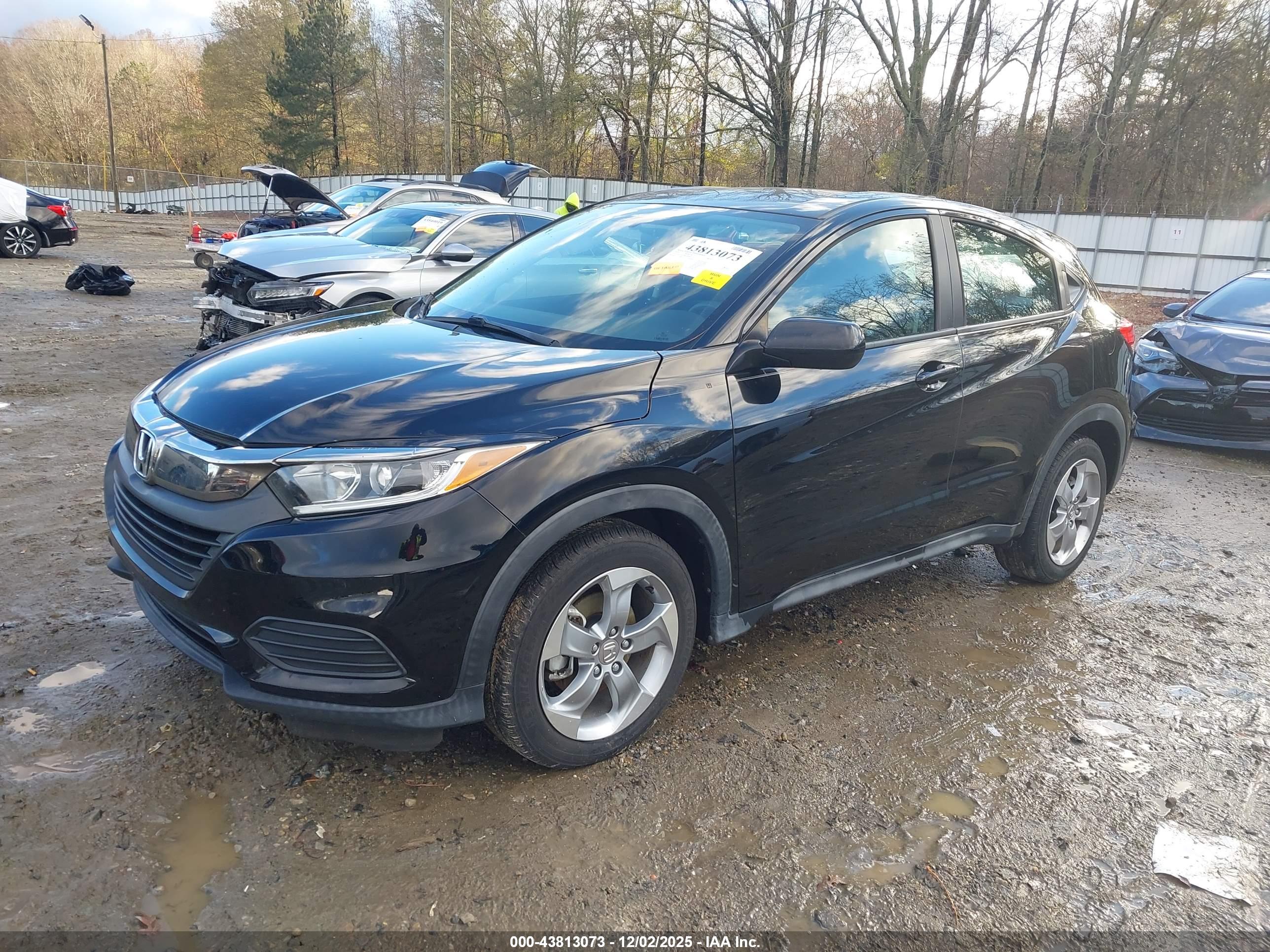 HONDA HR-V image 2
