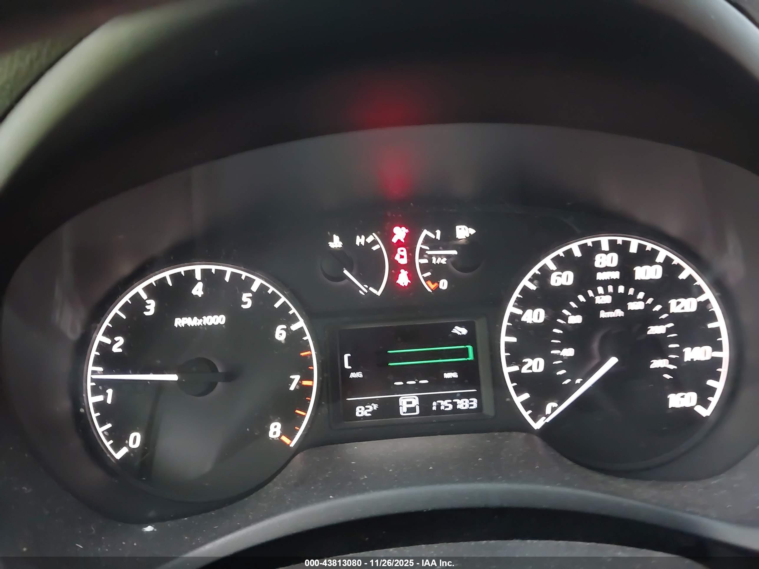 NISSAN SENTRA image 7