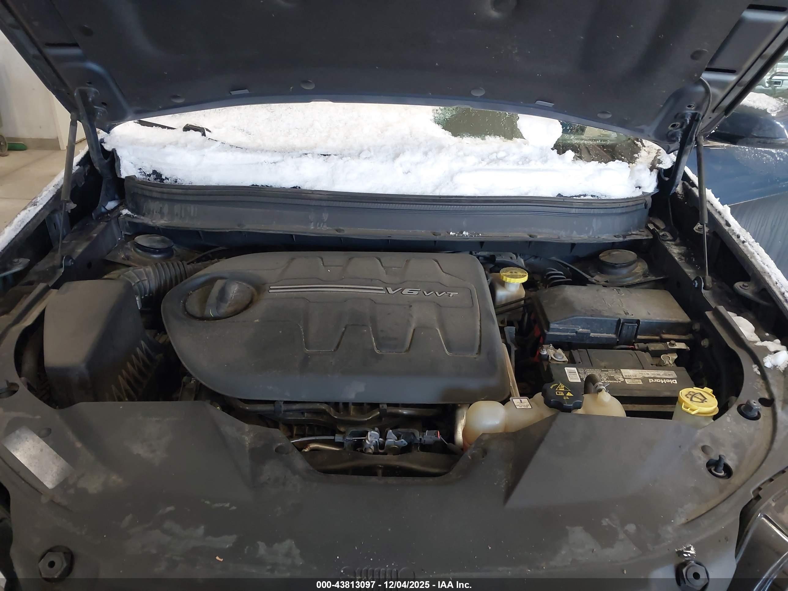 JEEP CHEROKEE image 10