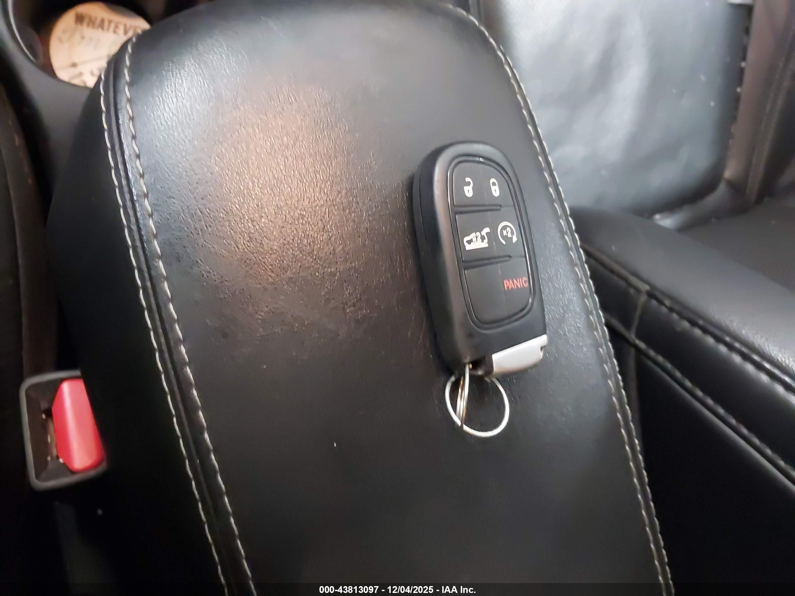 JEEP CHEROKEE image 11