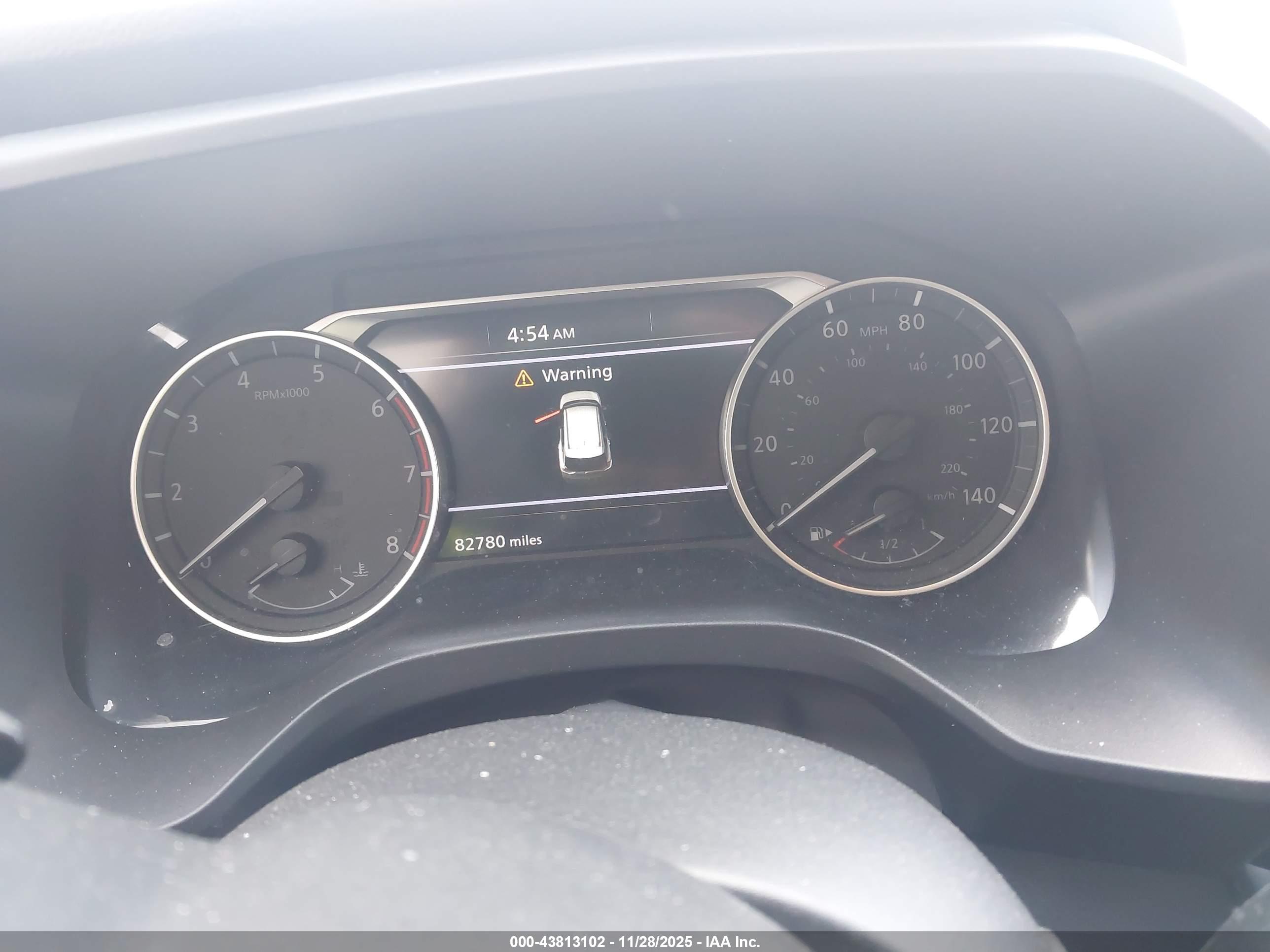 NISSAN ROGUE image 7