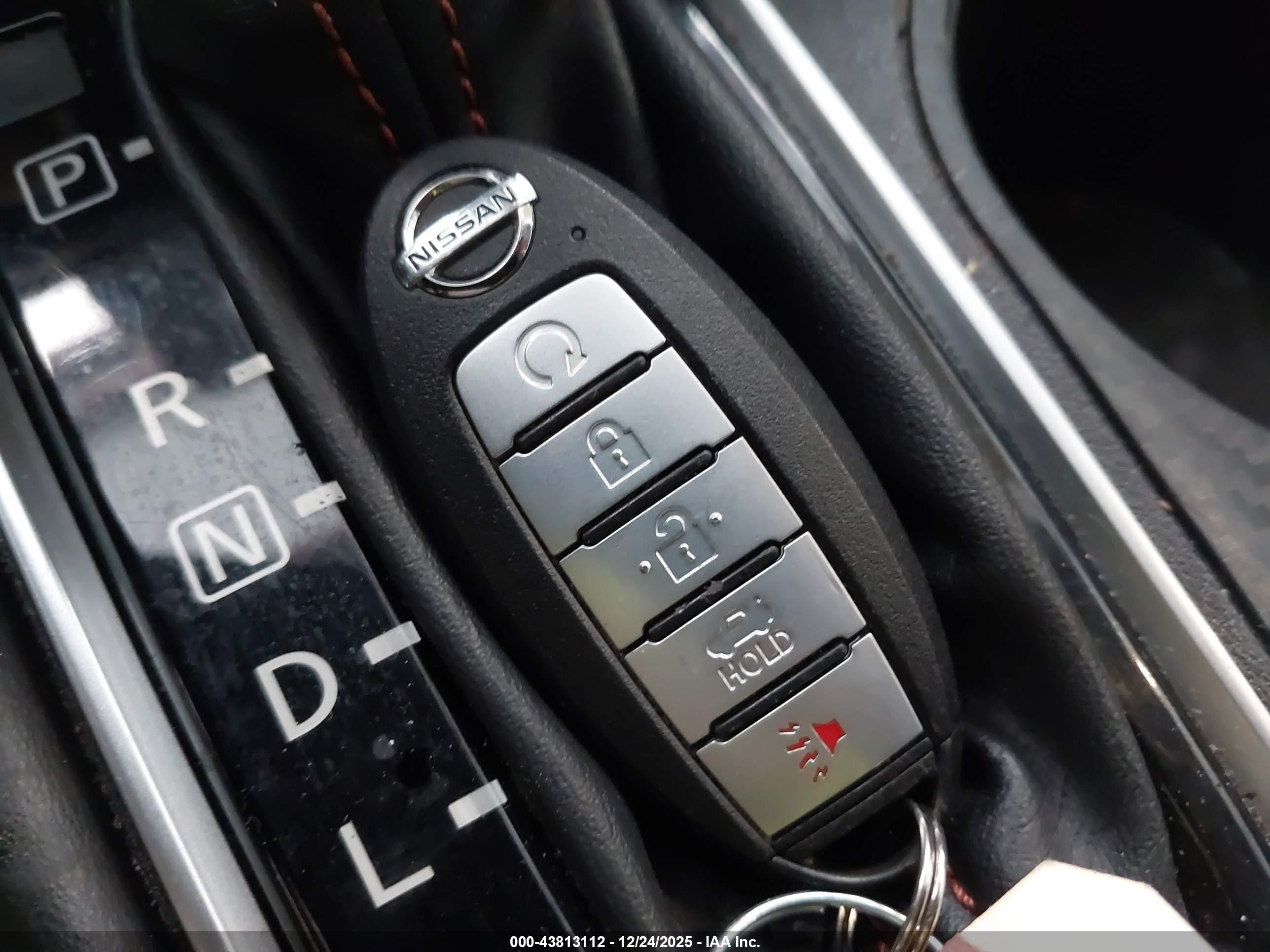 NISSAN ALTIMA image 11