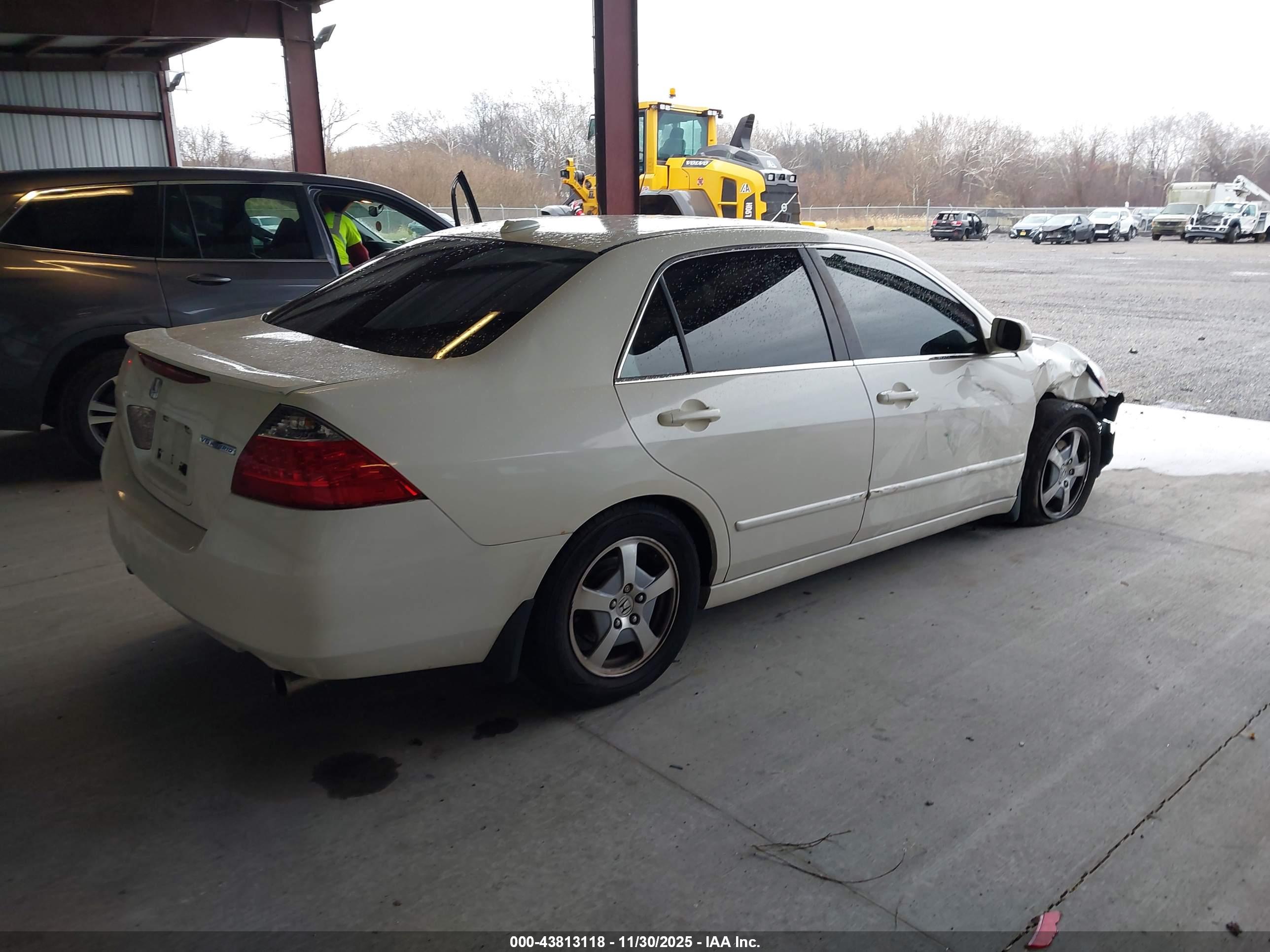 HONDA ACCORD image 4