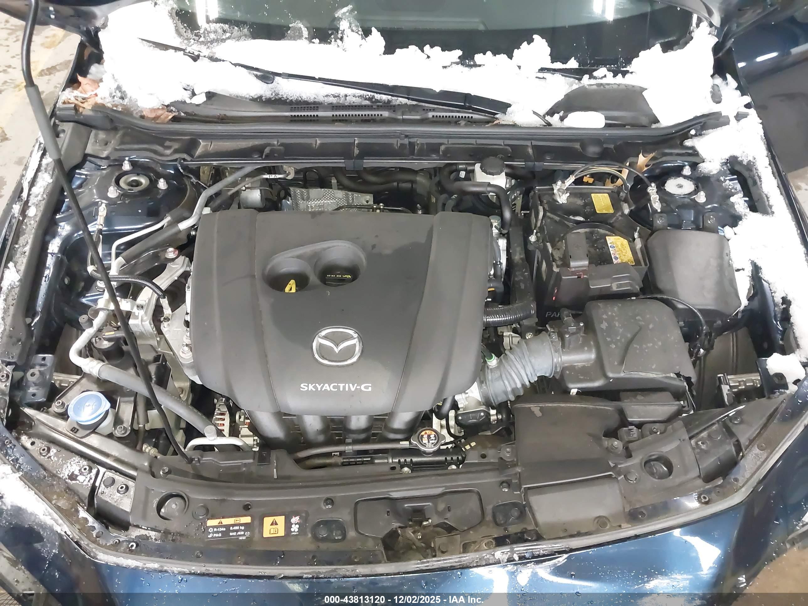 MAZDA MAZDA3 image 10