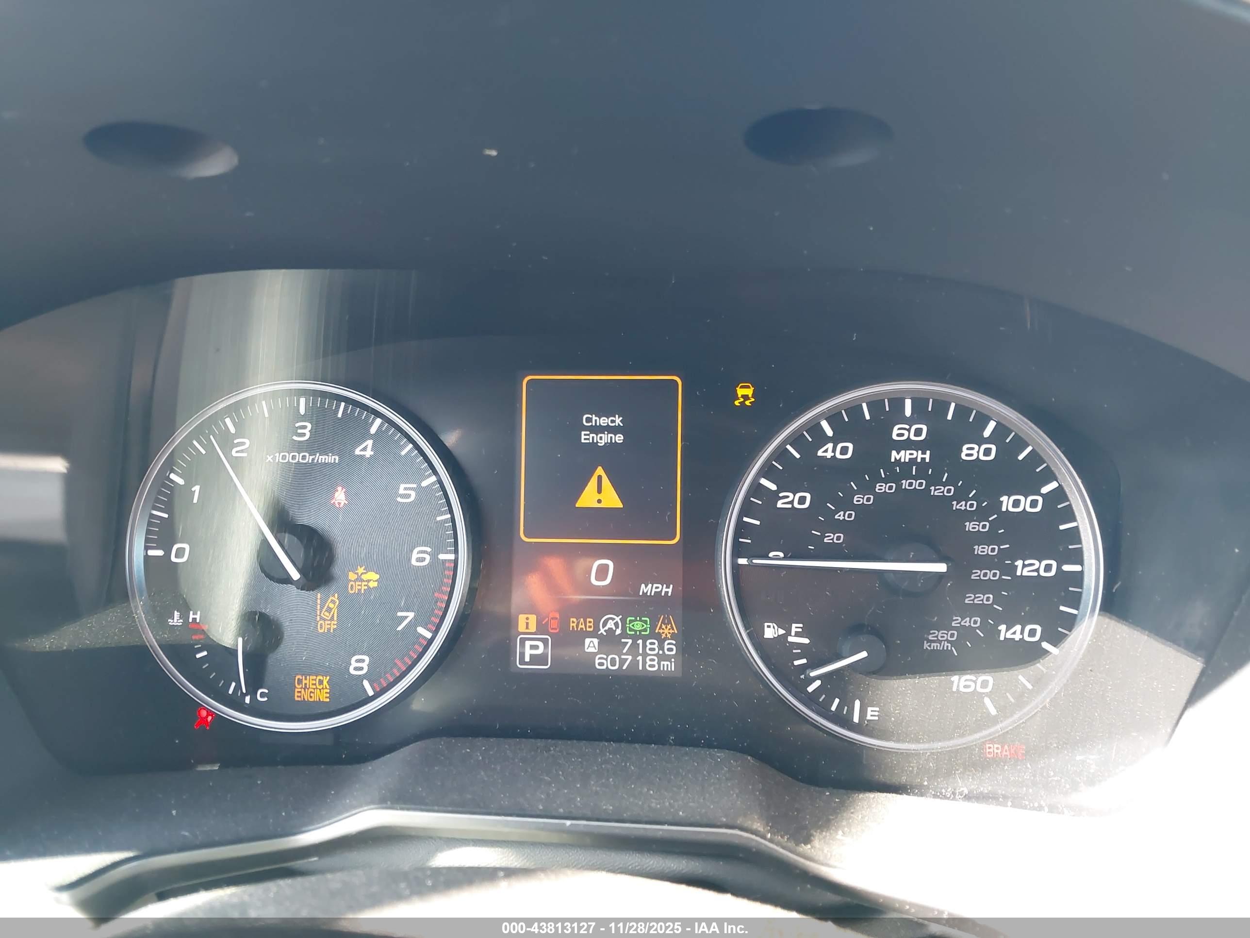 SUBARU OUTBACK image 7