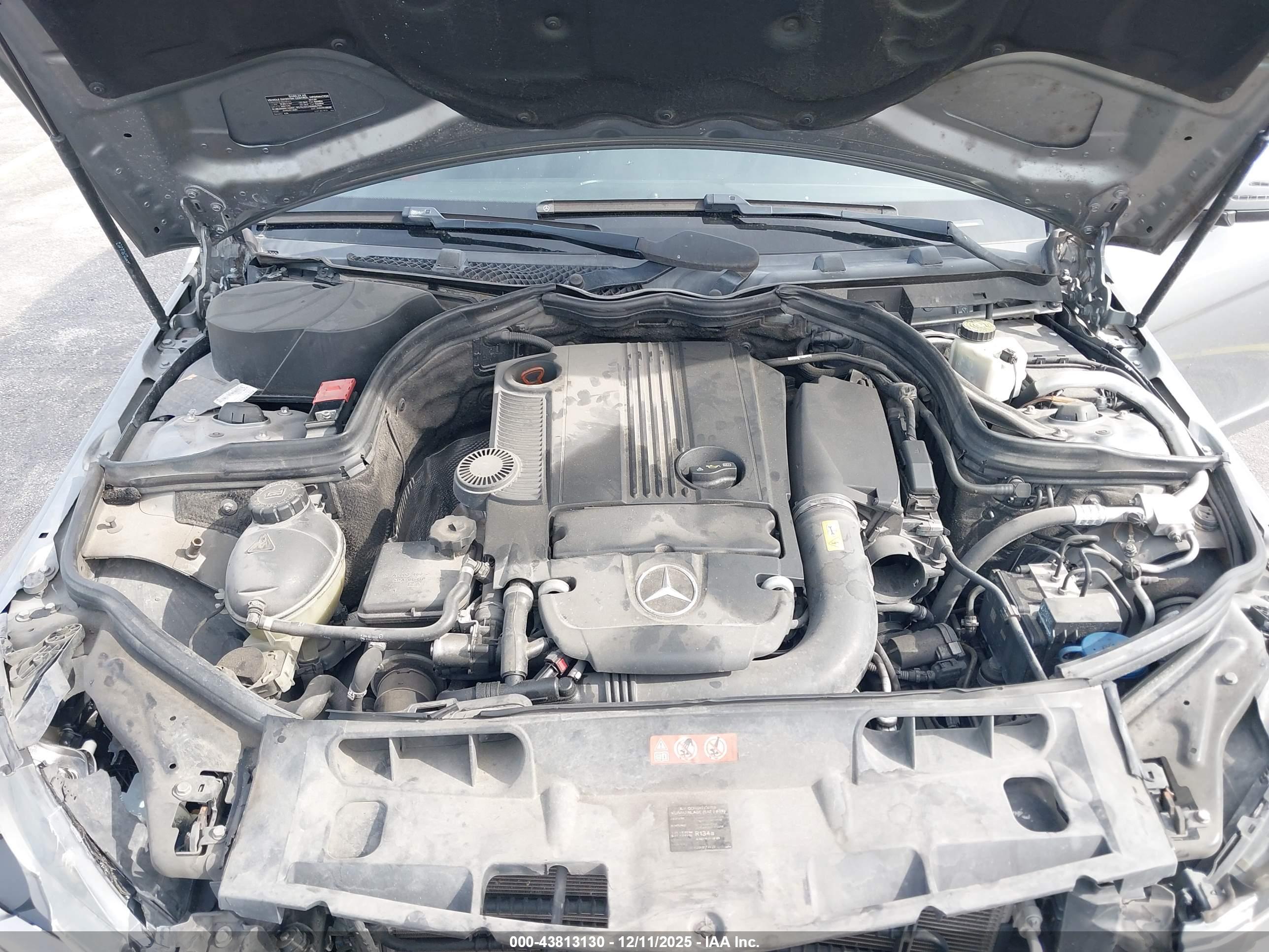 MERCEDES-BENZ C image 10