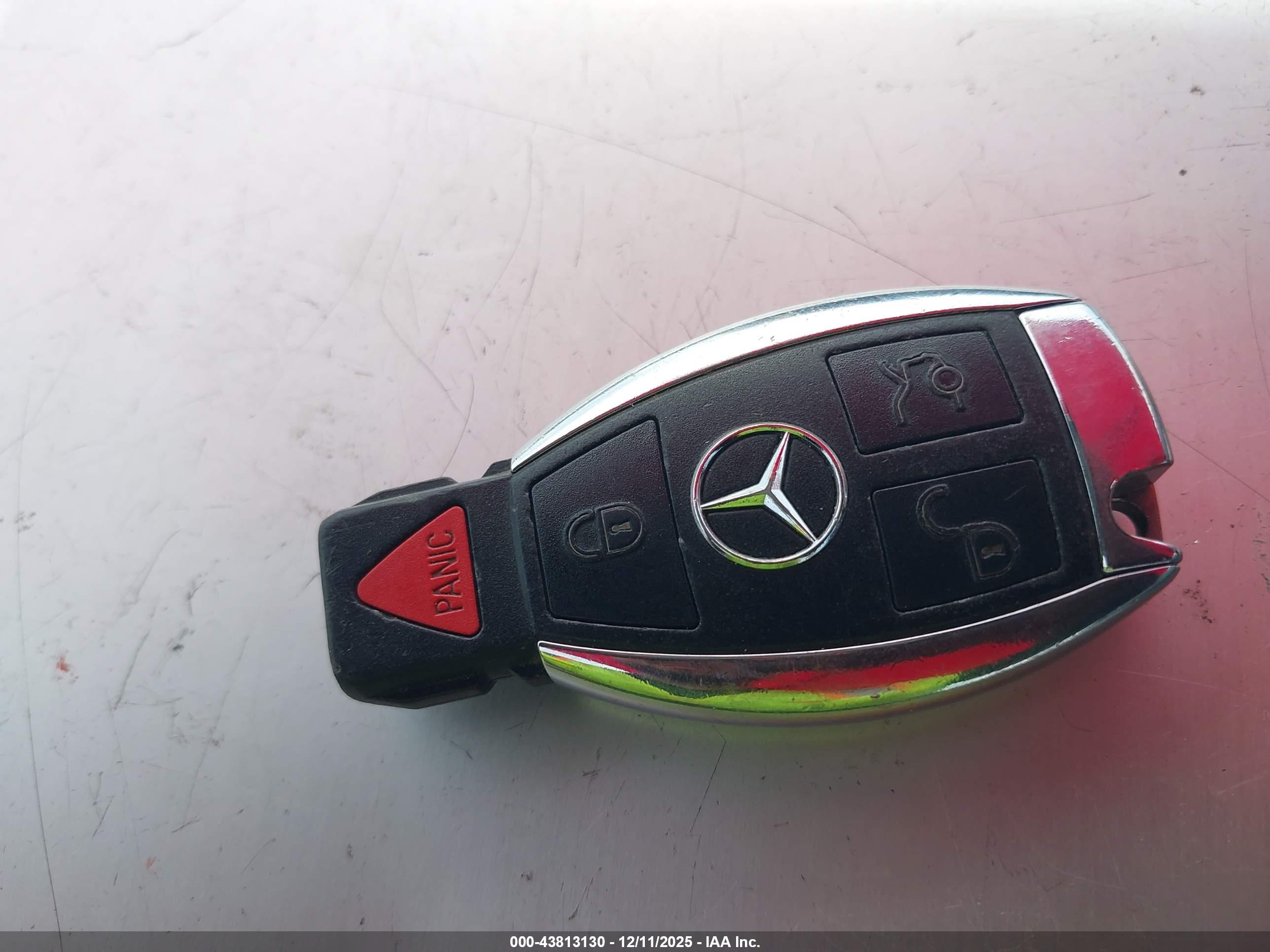 MERCEDES-BENZ C image 11