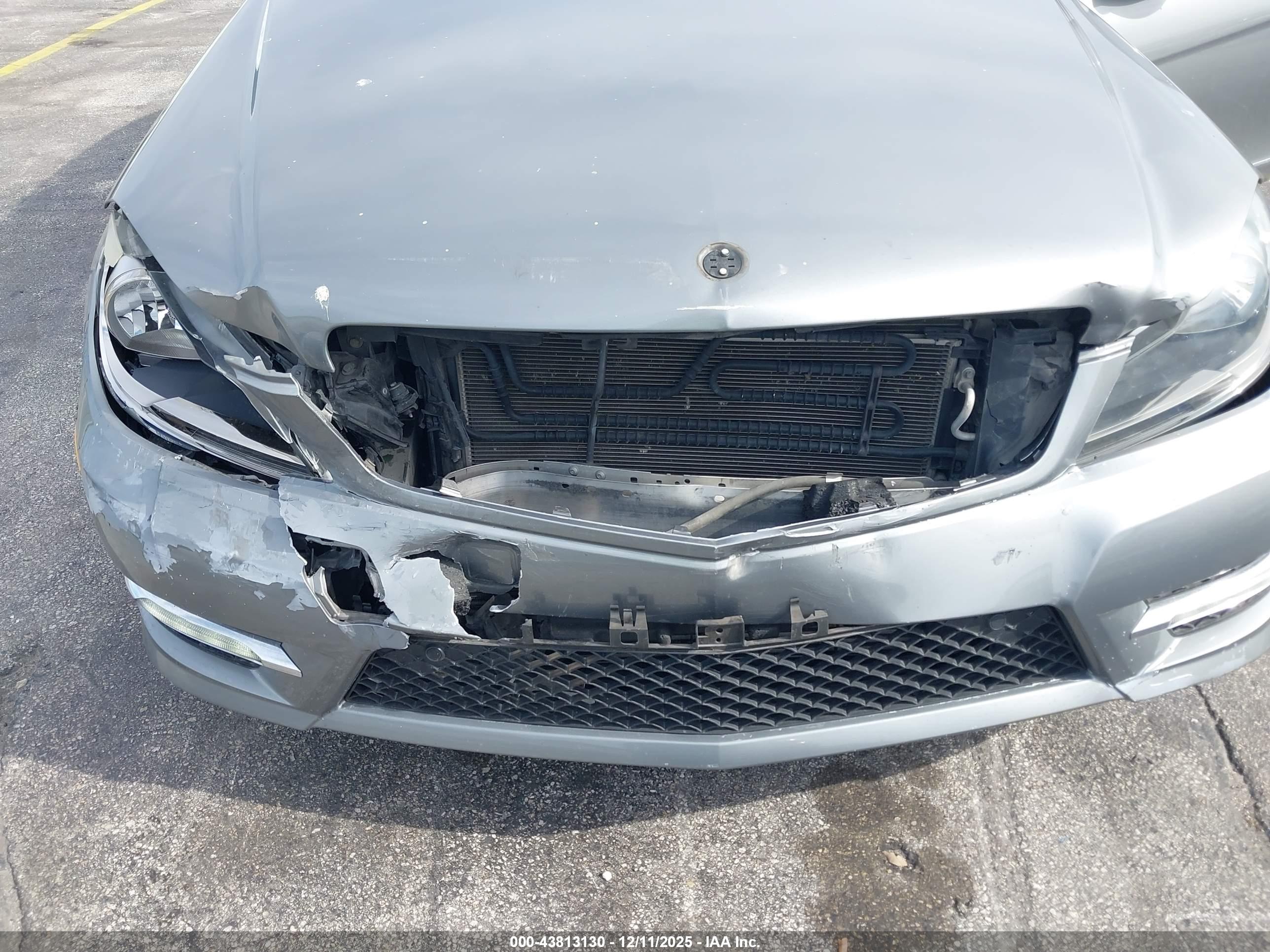 MERCEDES-BENZ C image 6