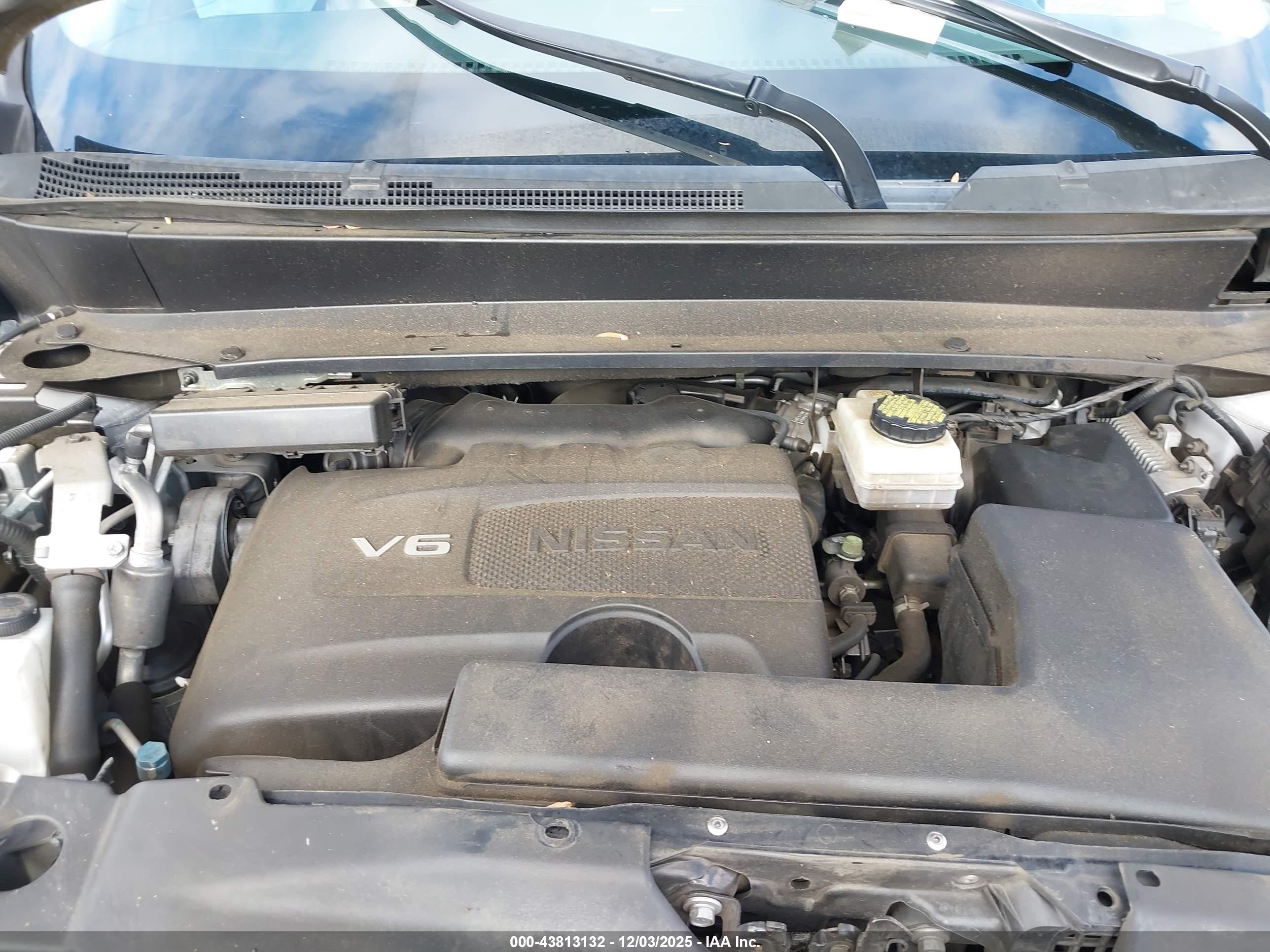 NISSAN PATHFINDER image 10