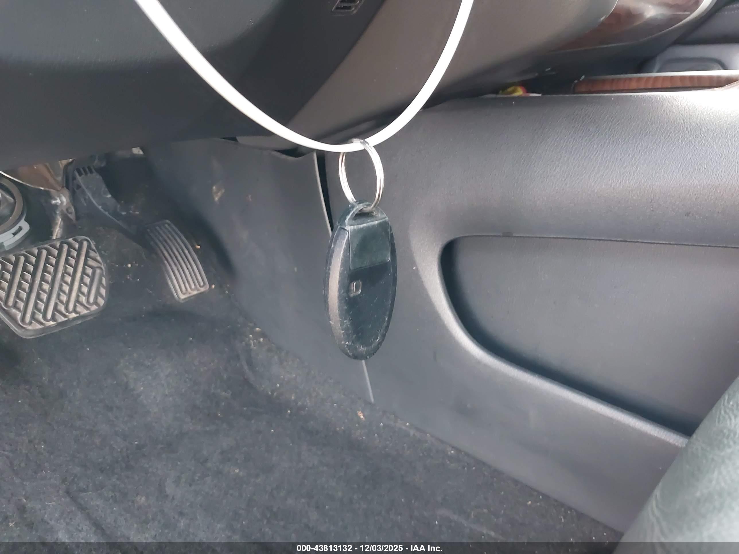 NISSAN PATHFINDER image 11