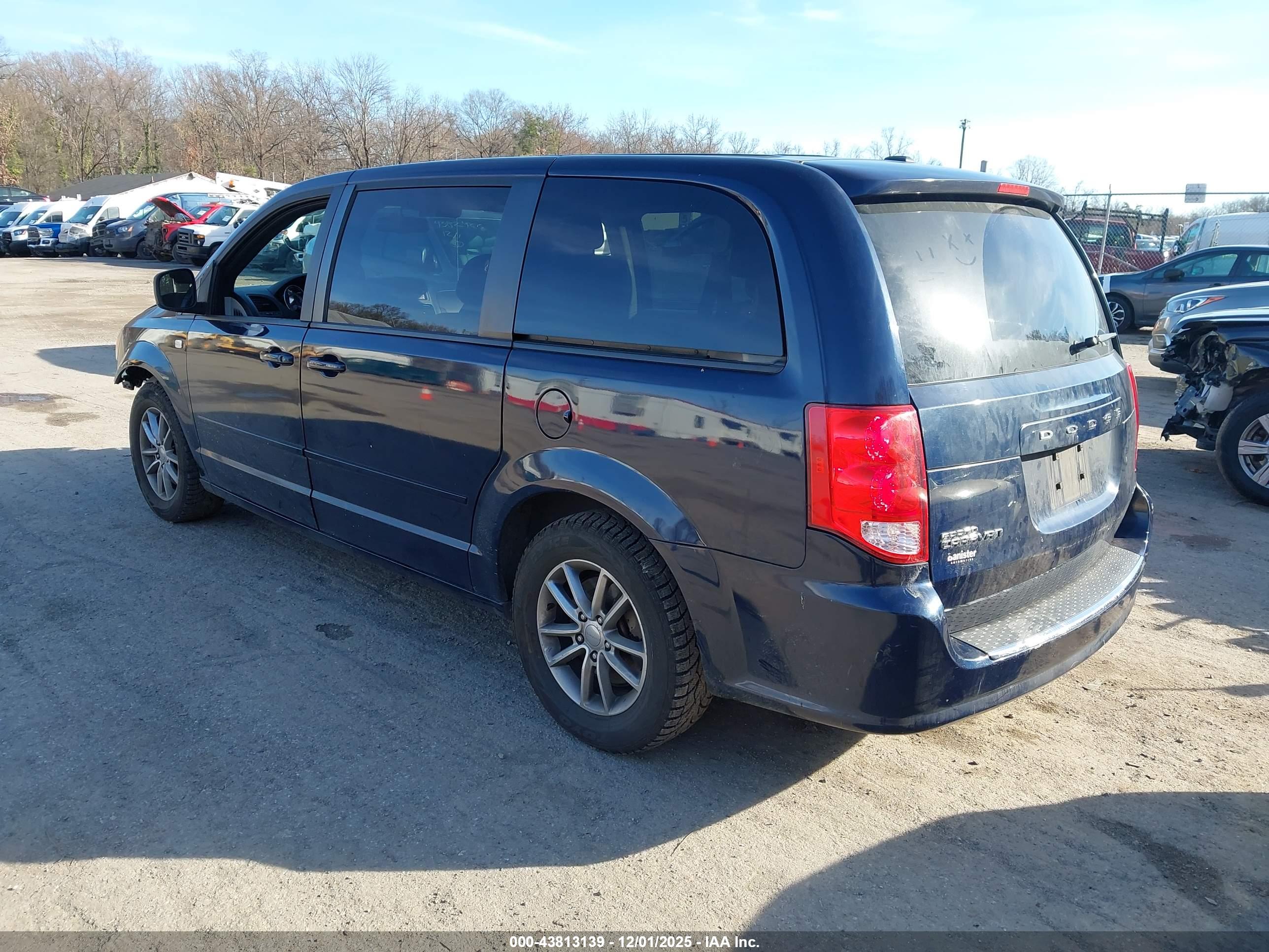 DODGE GRAND image 3