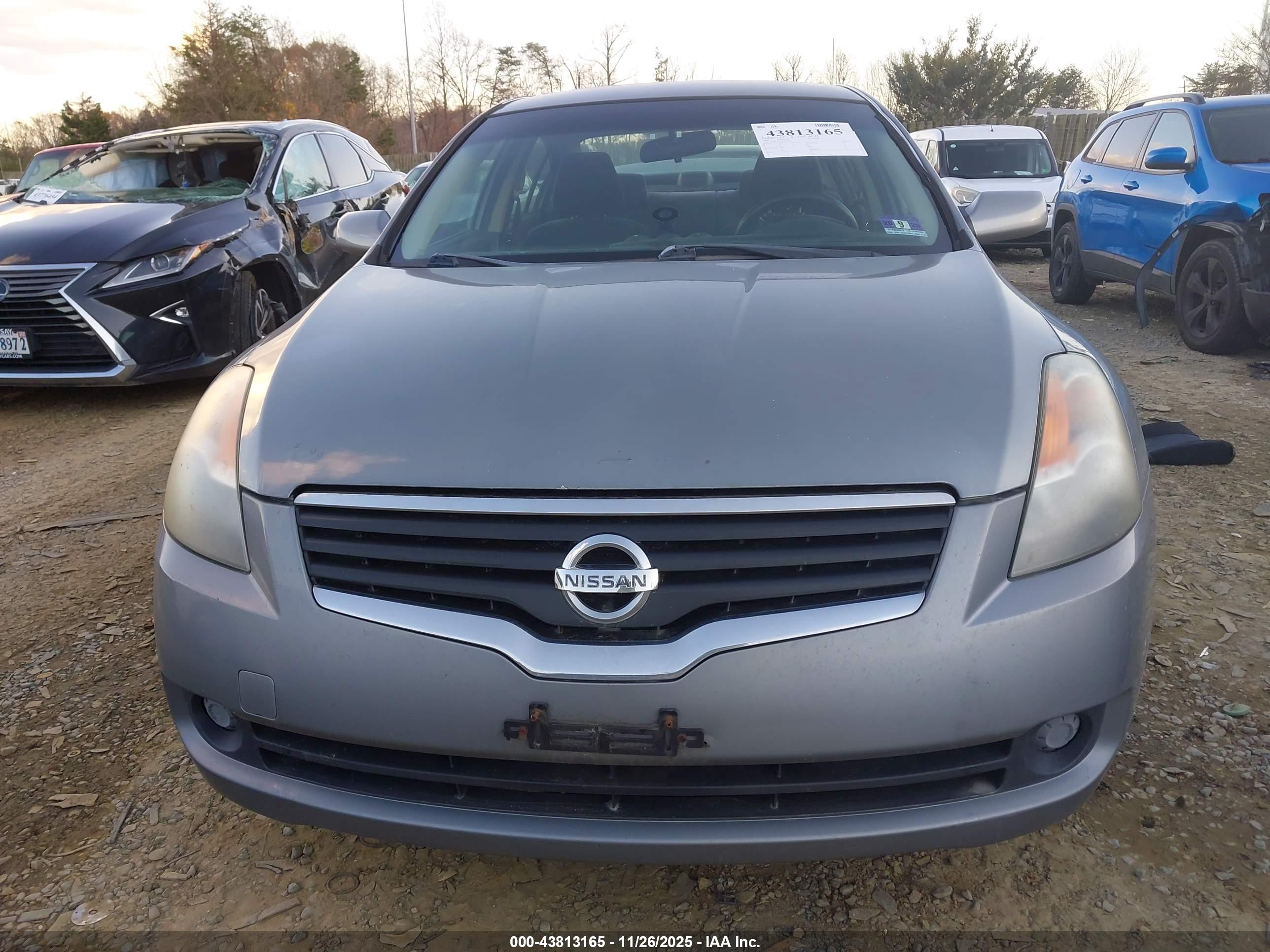 NISSAN ALTIMA image 6