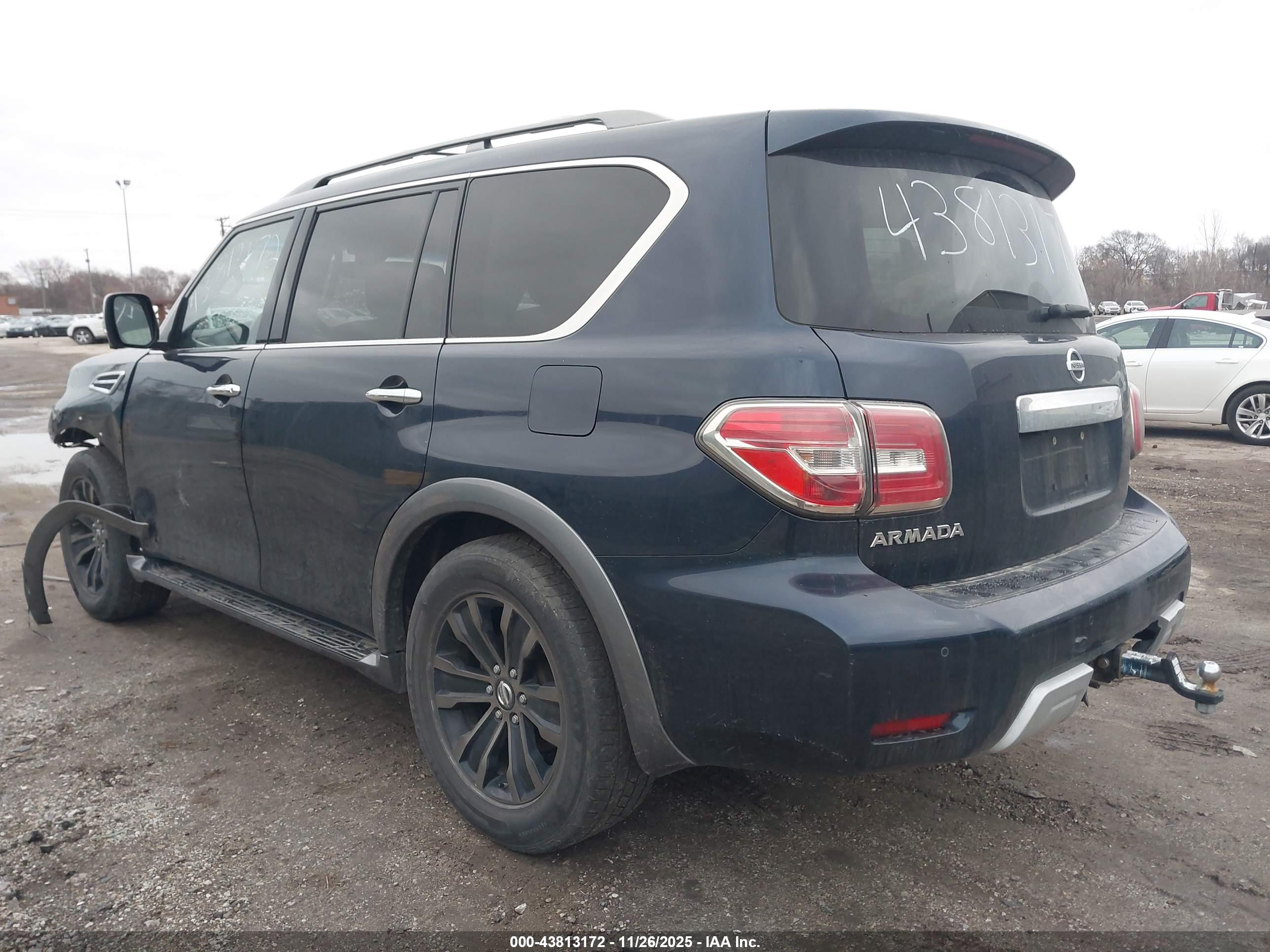 NISSAN ARMADA image 3