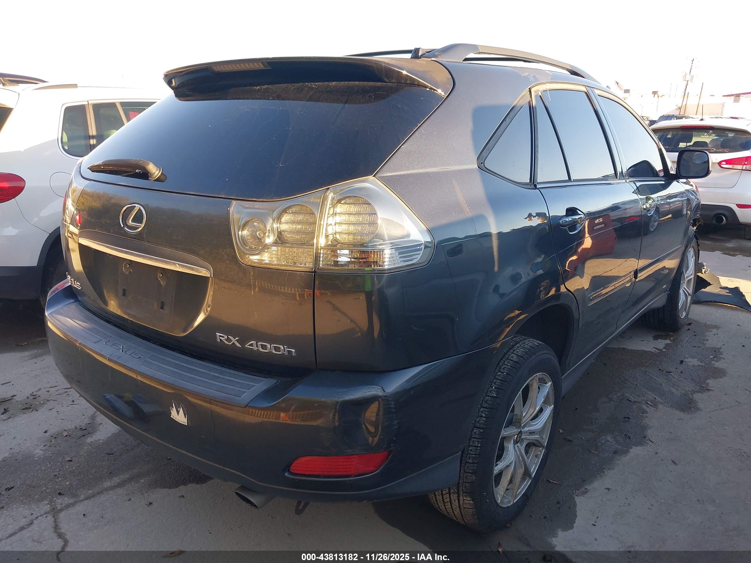 LEXUS RX image 4