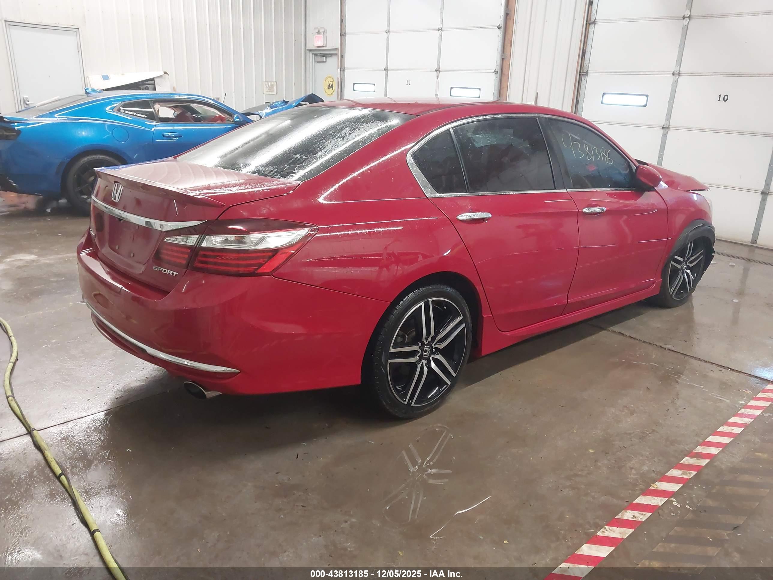 HONDA ACCORD image 4