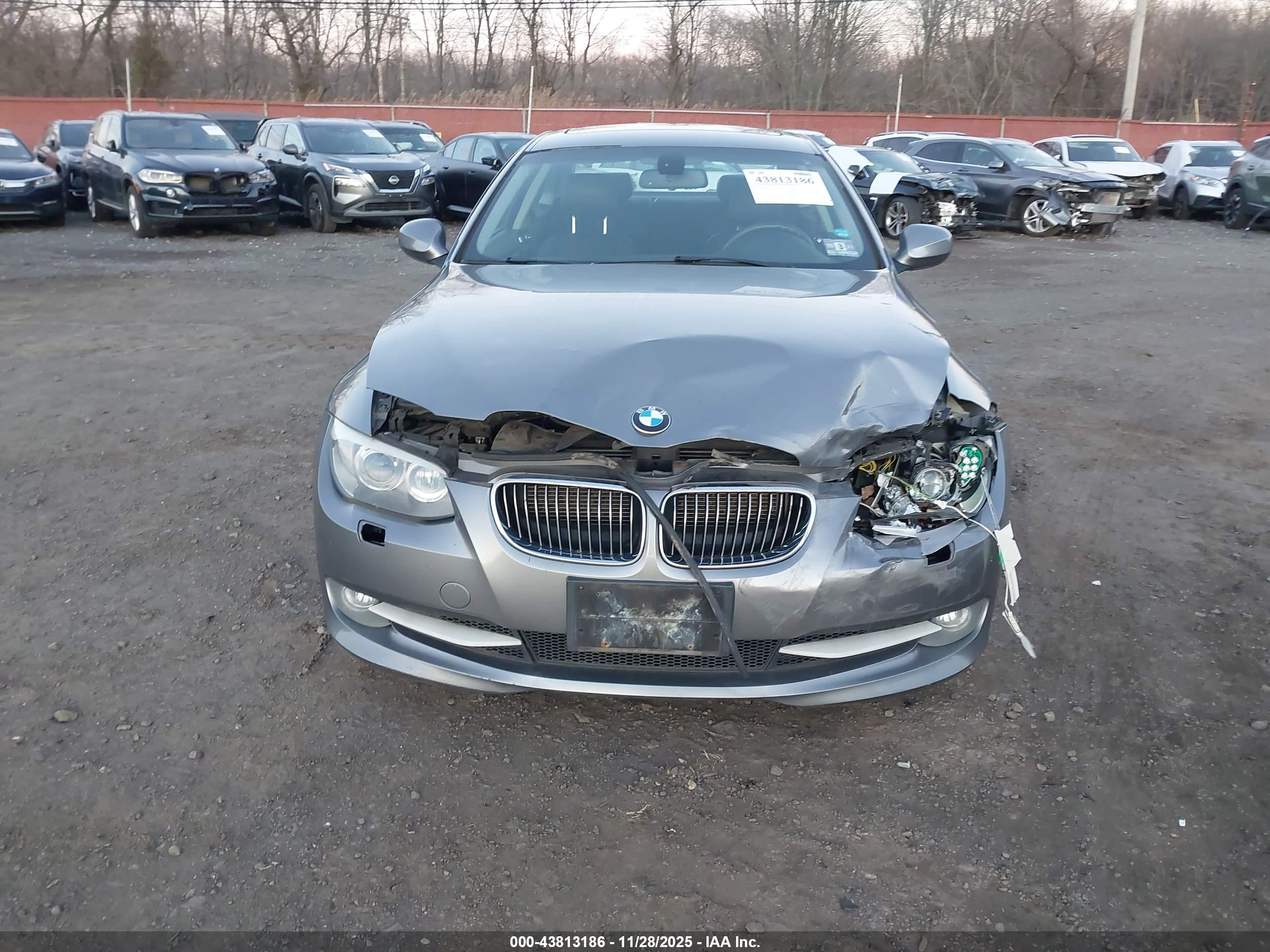 BMW 328I image 6