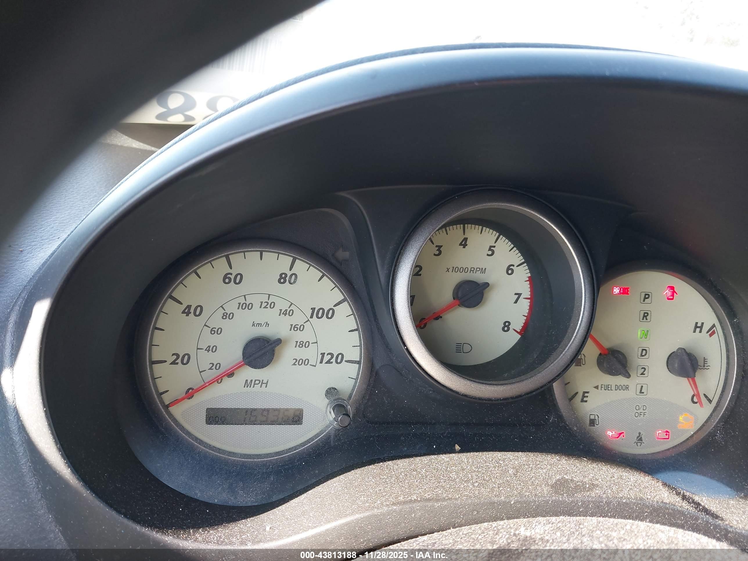 TOYOTA RAV4 image 7