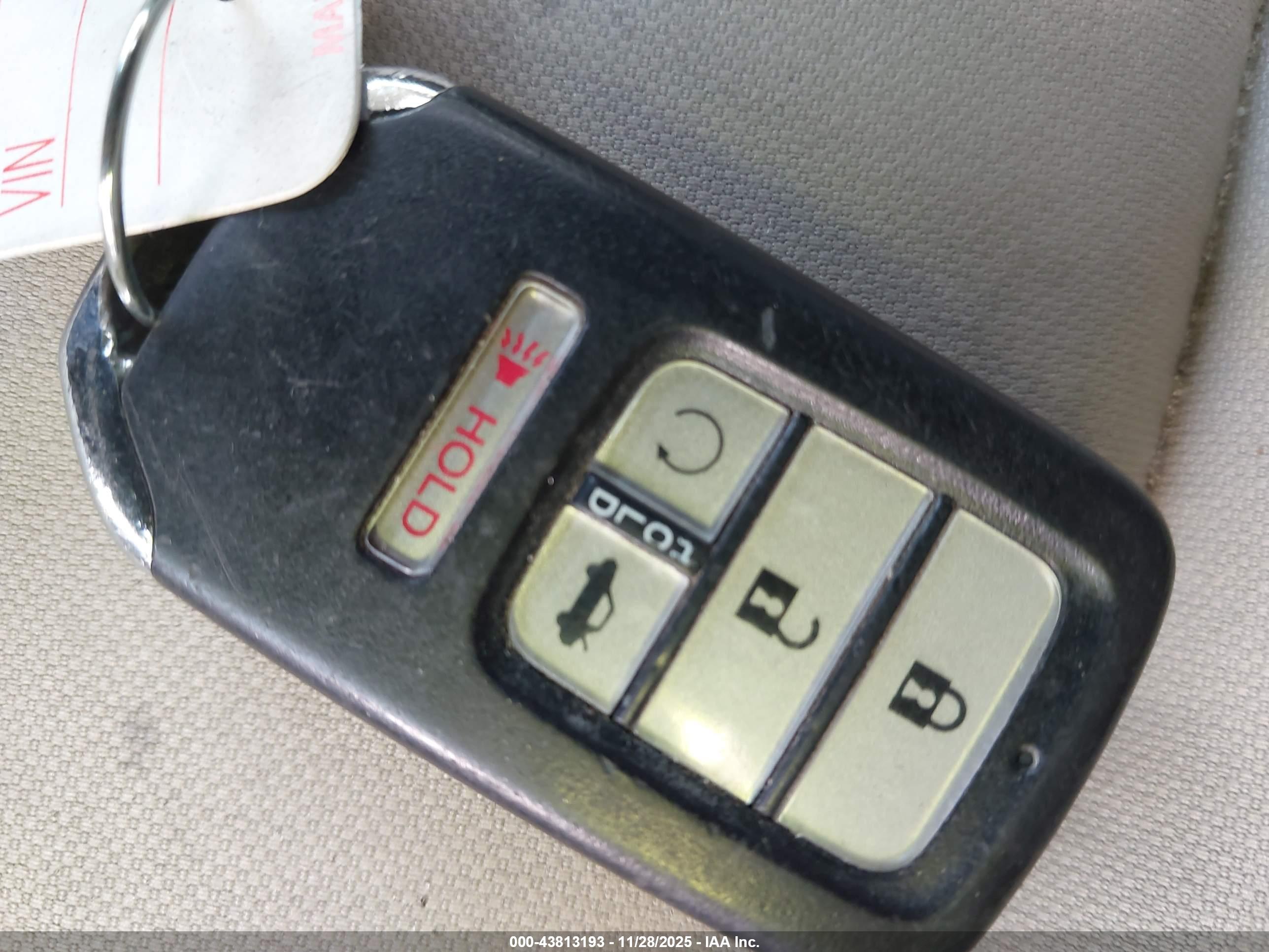 HONDA CIVIC image 11