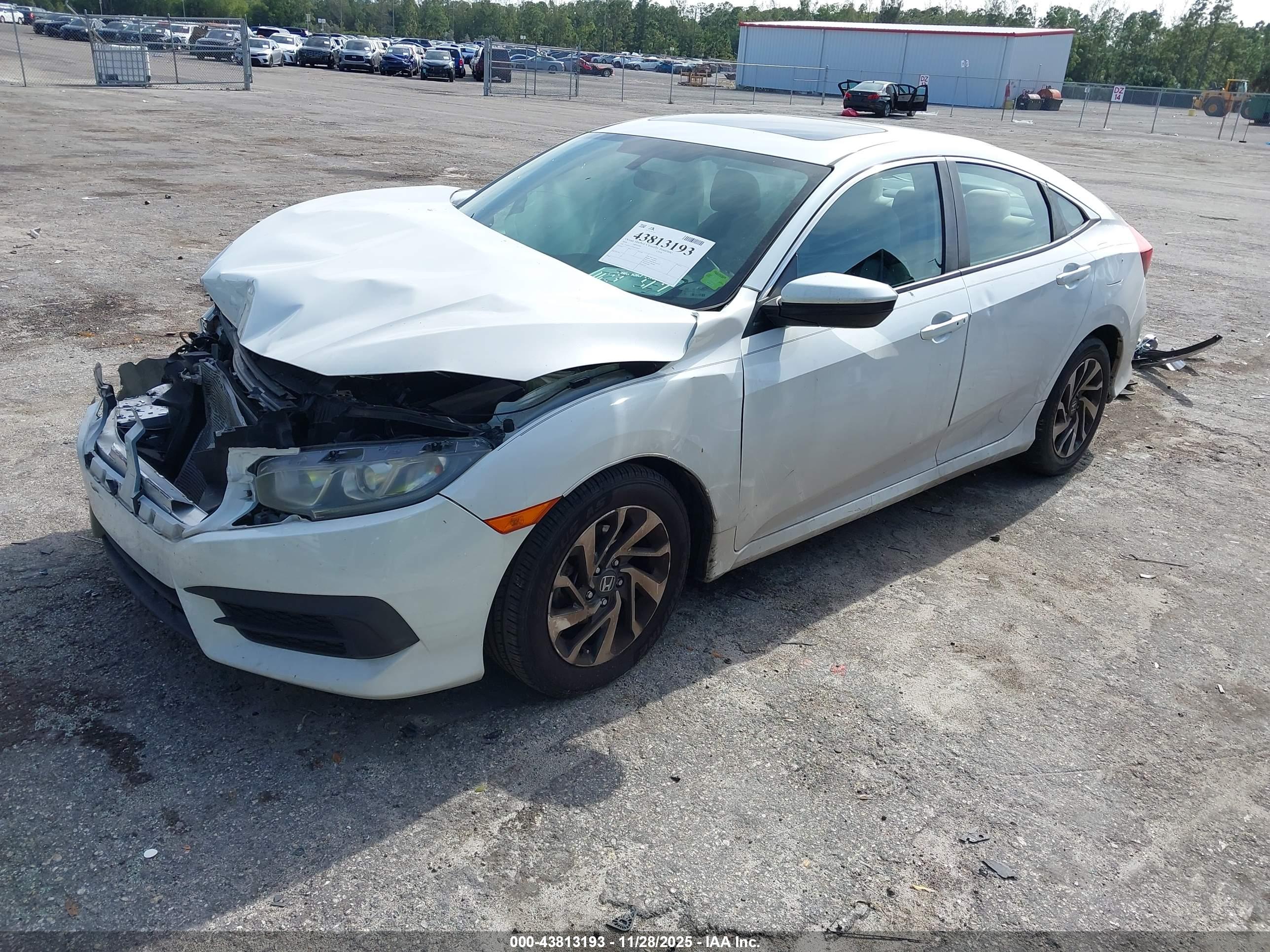HONDA CIVIC image 2