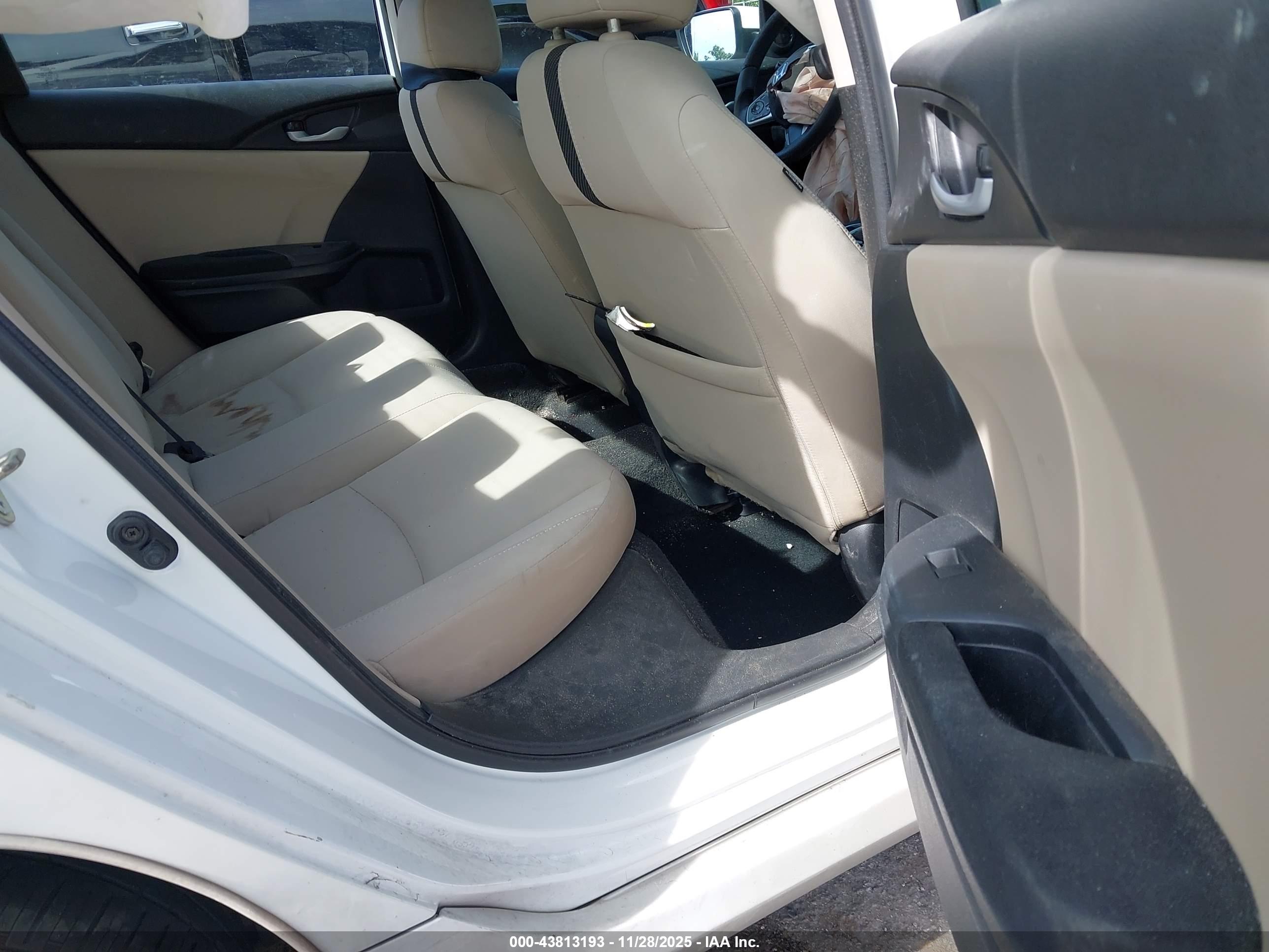 HONDA CIVIC image 8