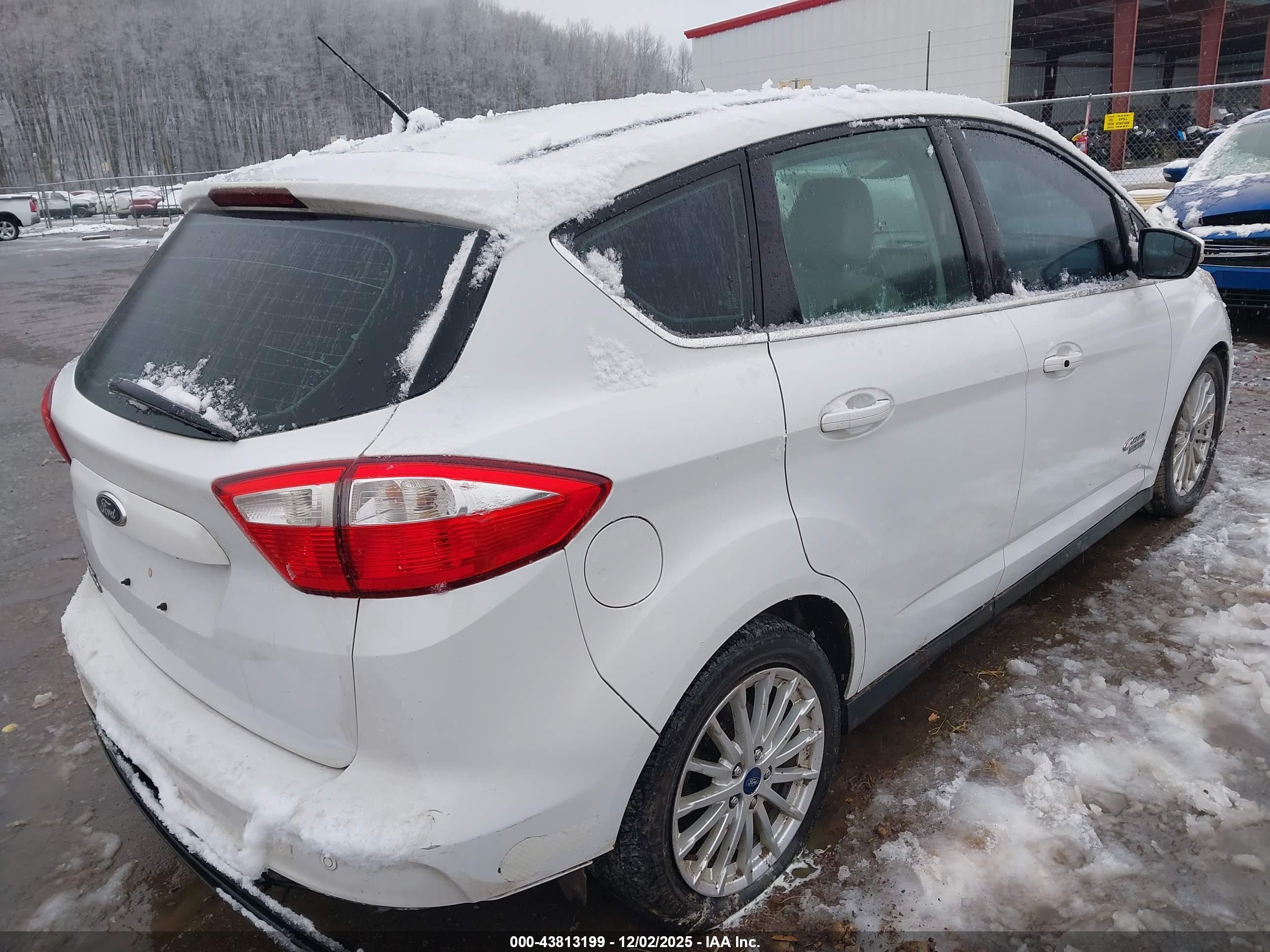 FORD C-MAX image 4