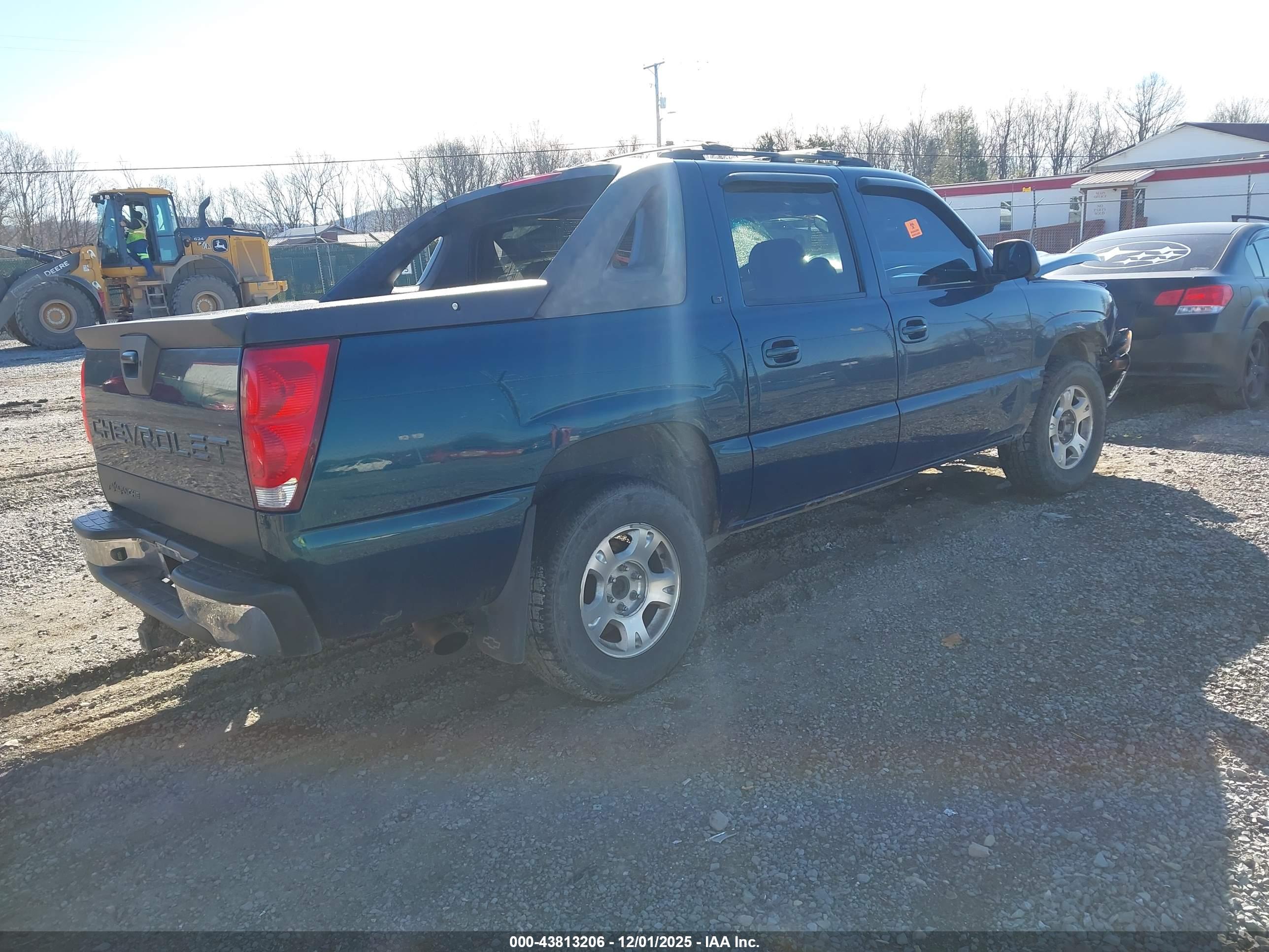 CHEVROLET AVALANCHE image 4