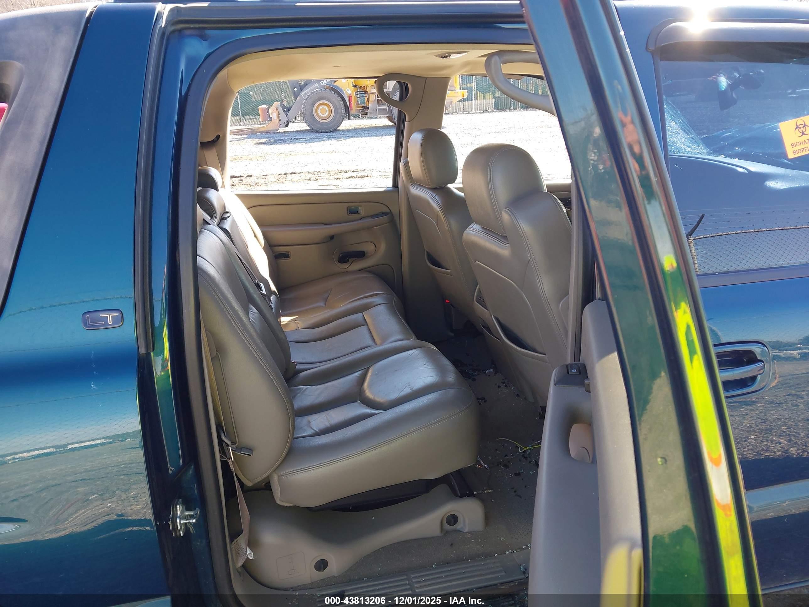 CHEVROLET AVALANCHE image 8