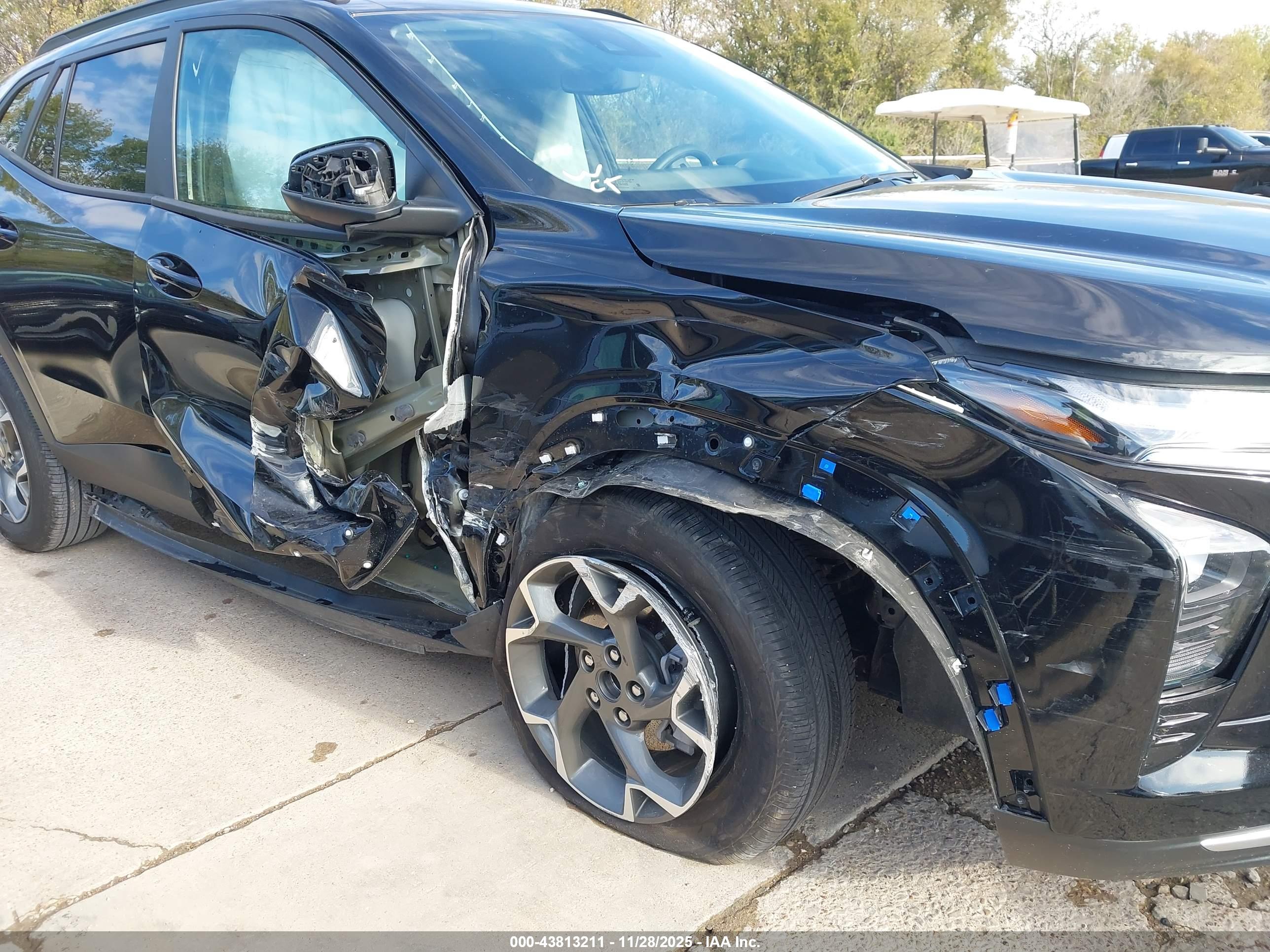 CHEVROLET TRAX image 6