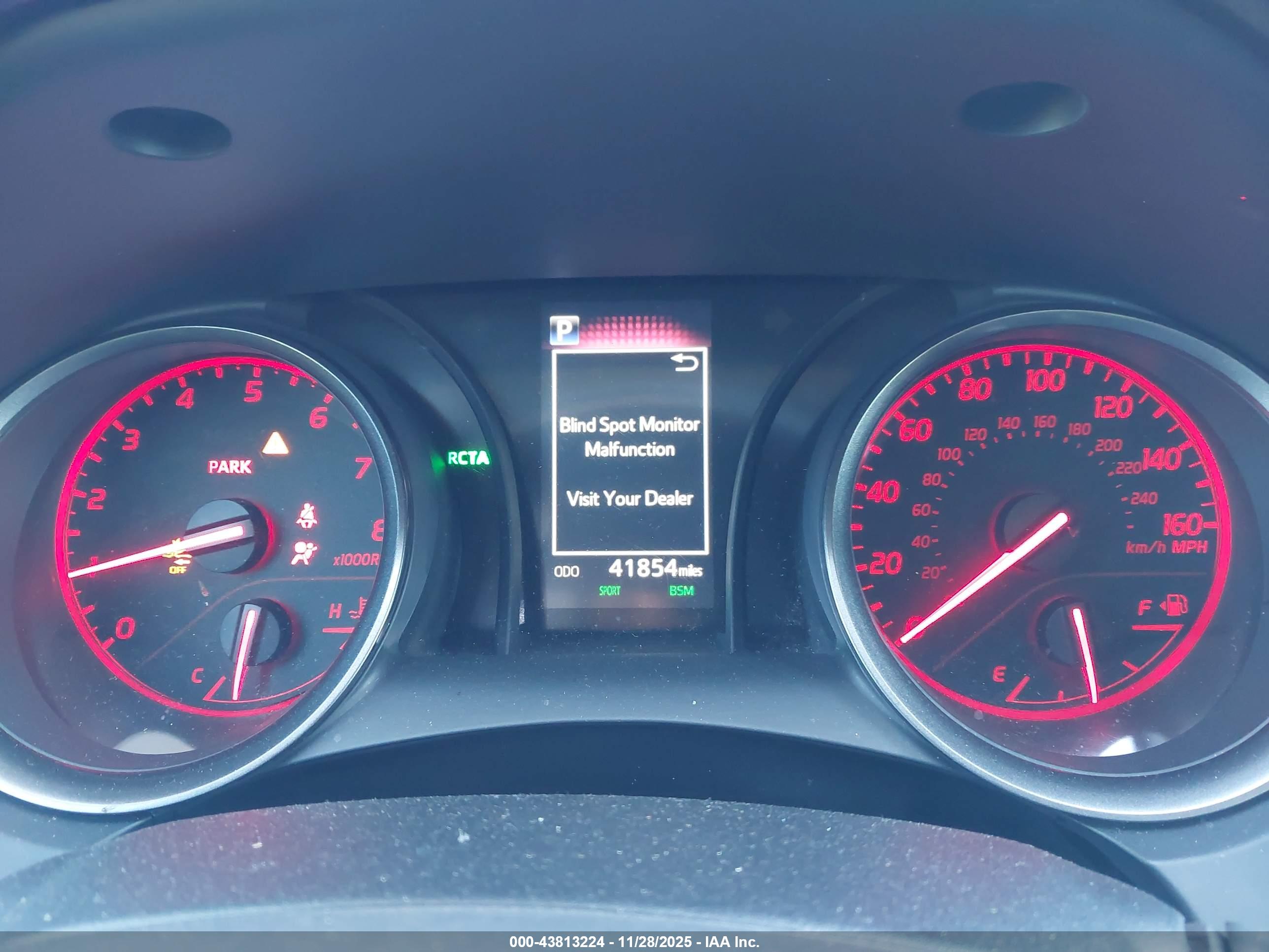 TOYOTA CAMRY image 7