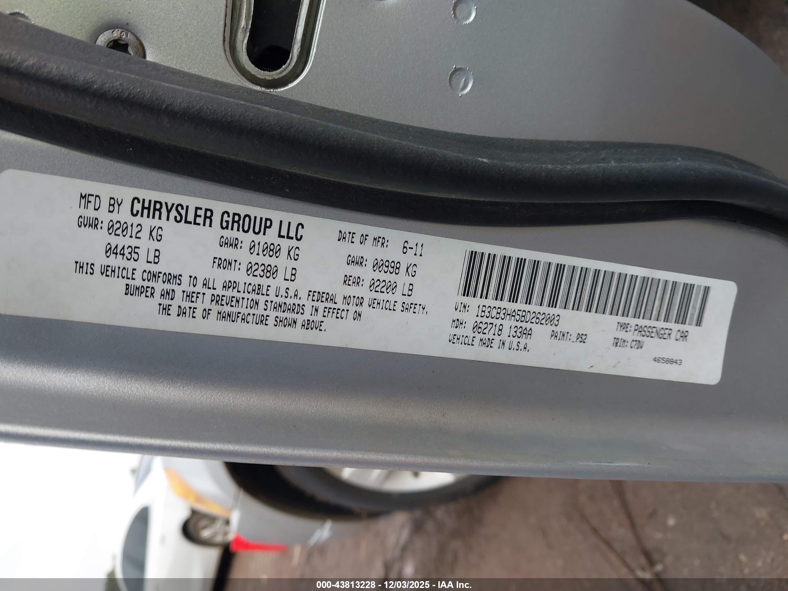 DODGE CALIBER image 9