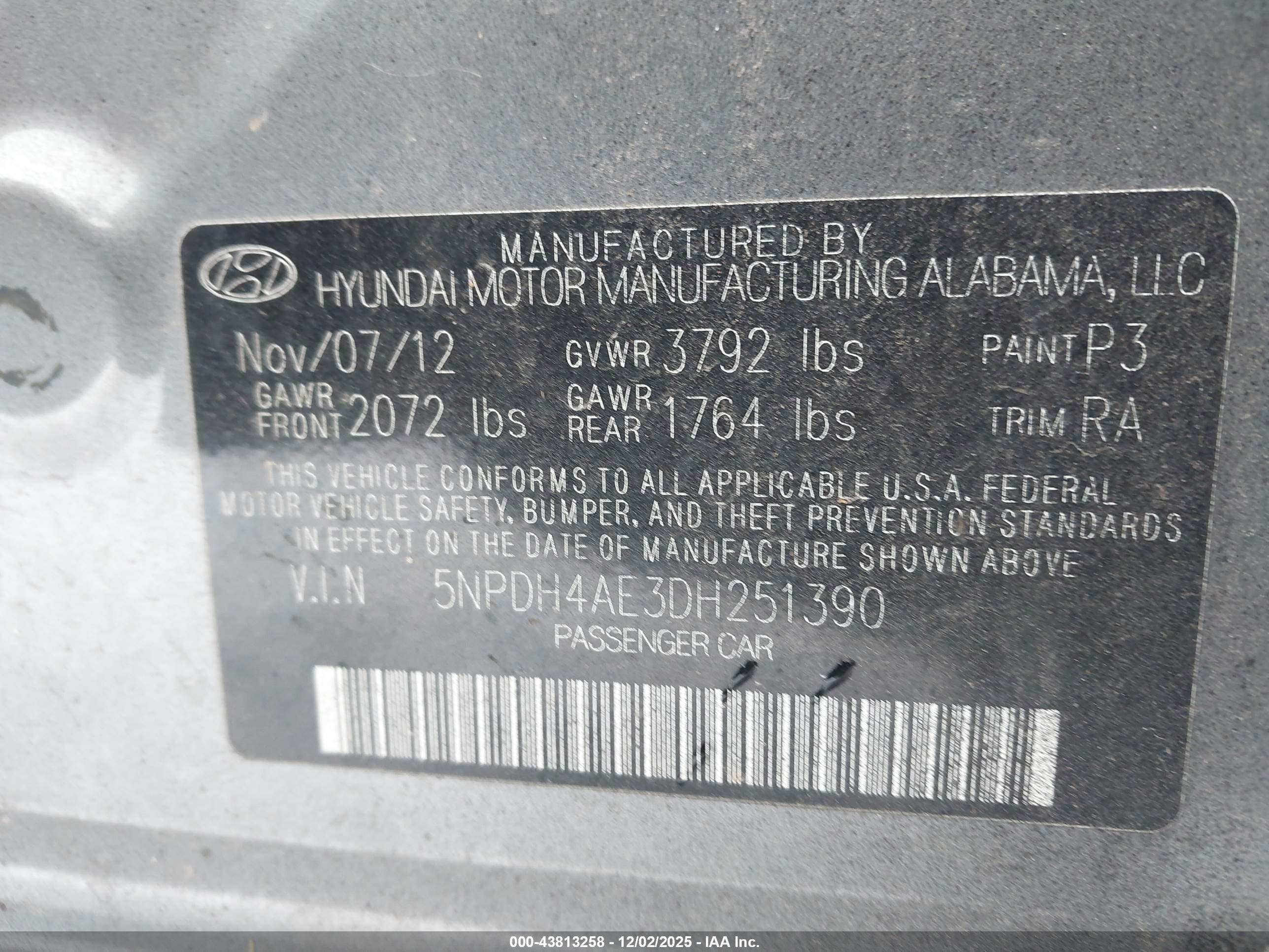 HYUNDAI ELANTRA image 9