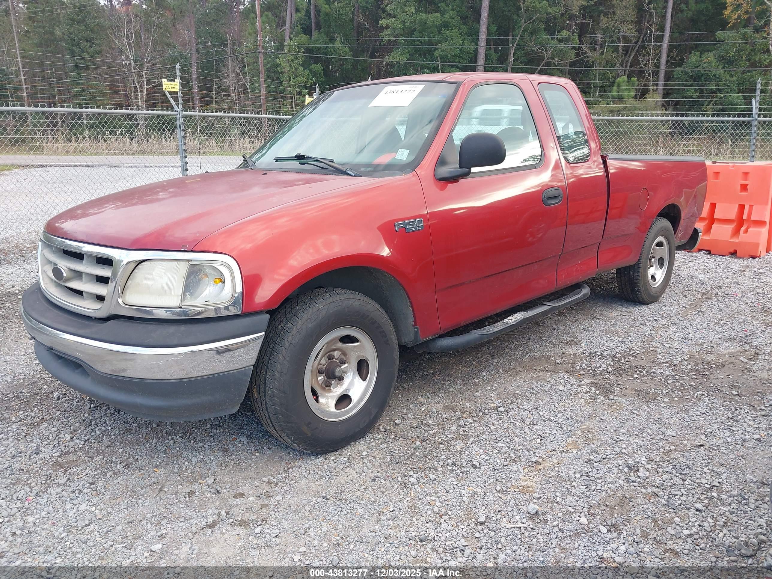 FORD F-150 image 2