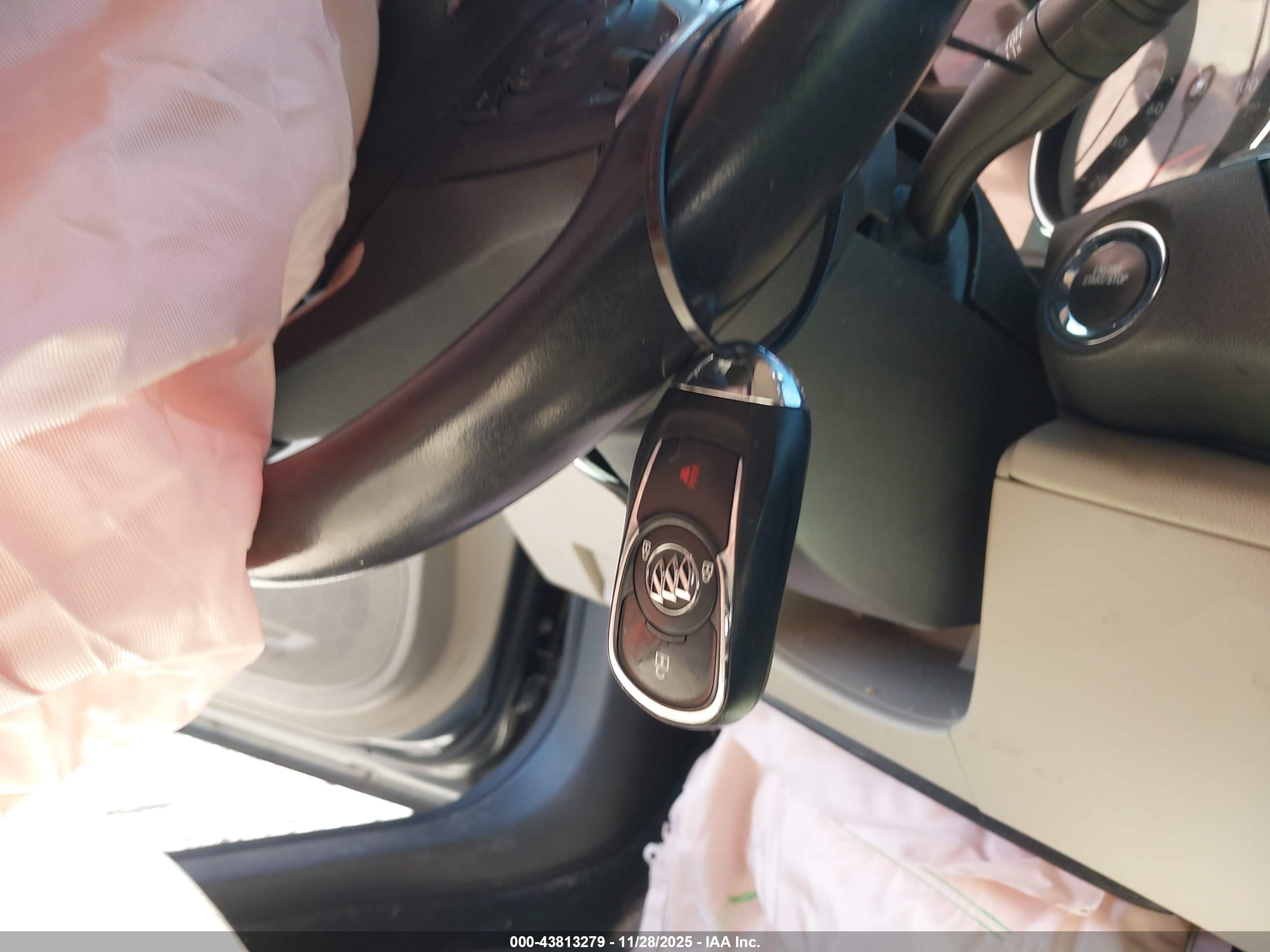 BUICK REGAL image 11