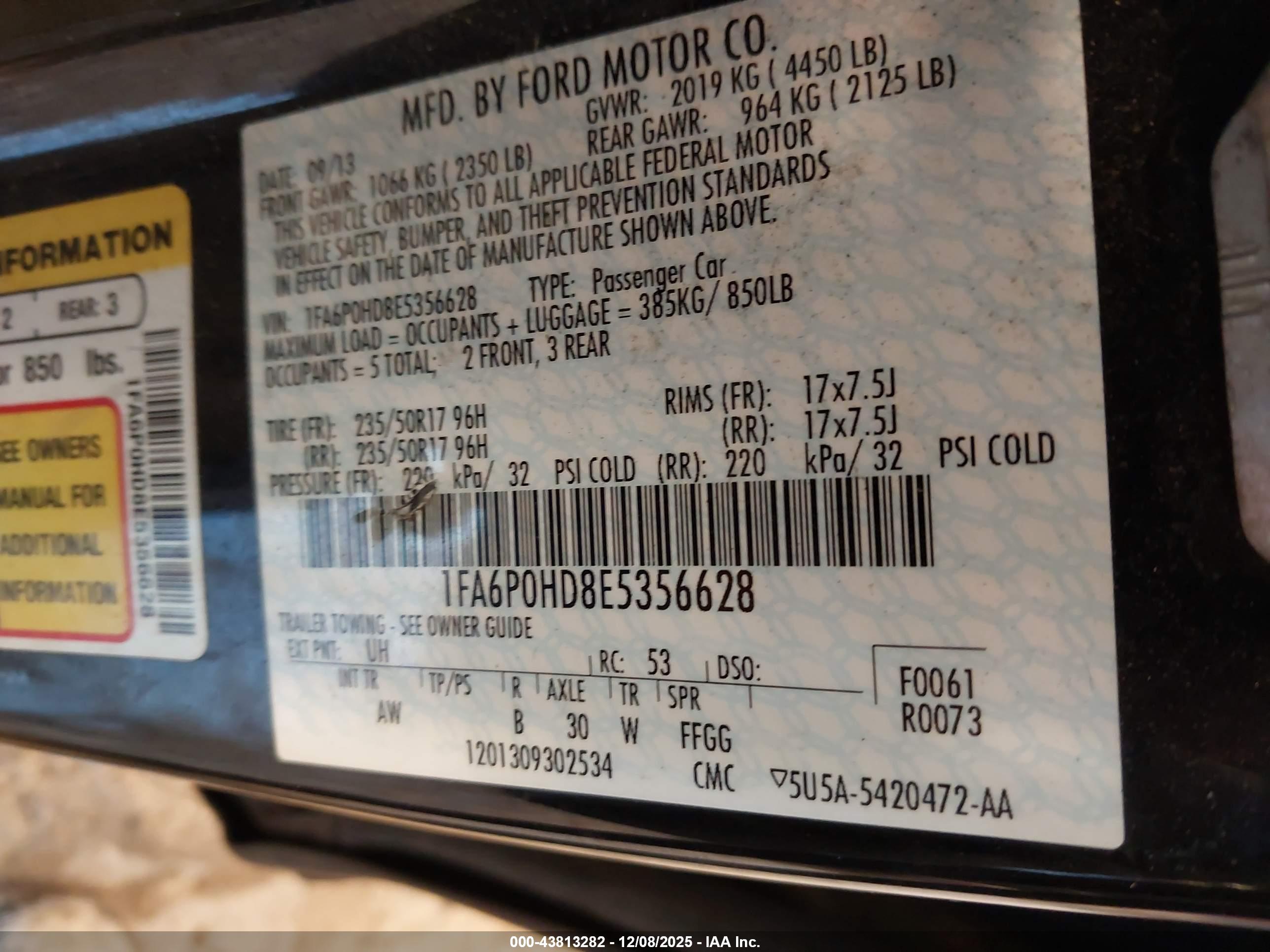 FORD FUSION image 9