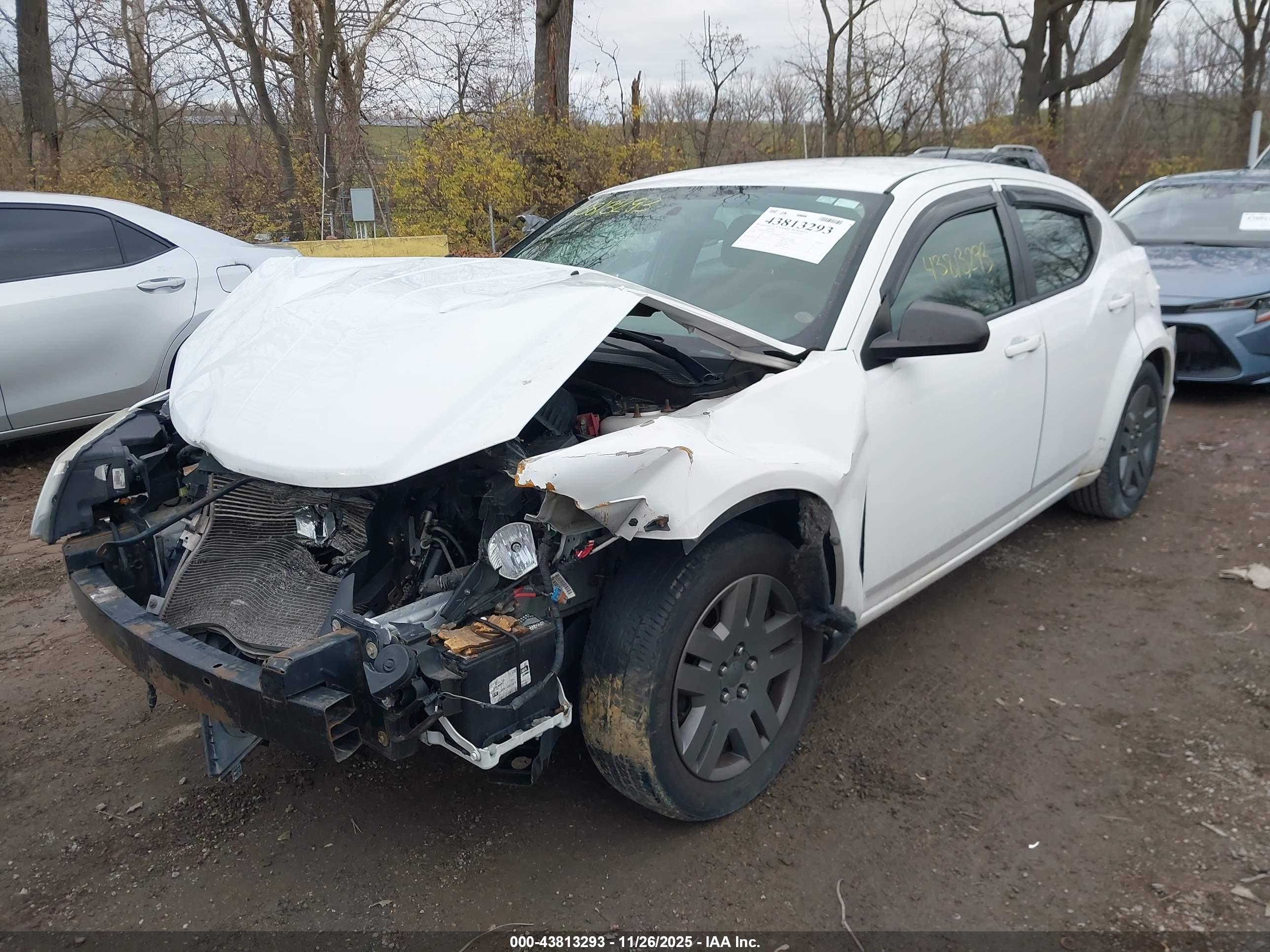 DODGE AVENGER image 6