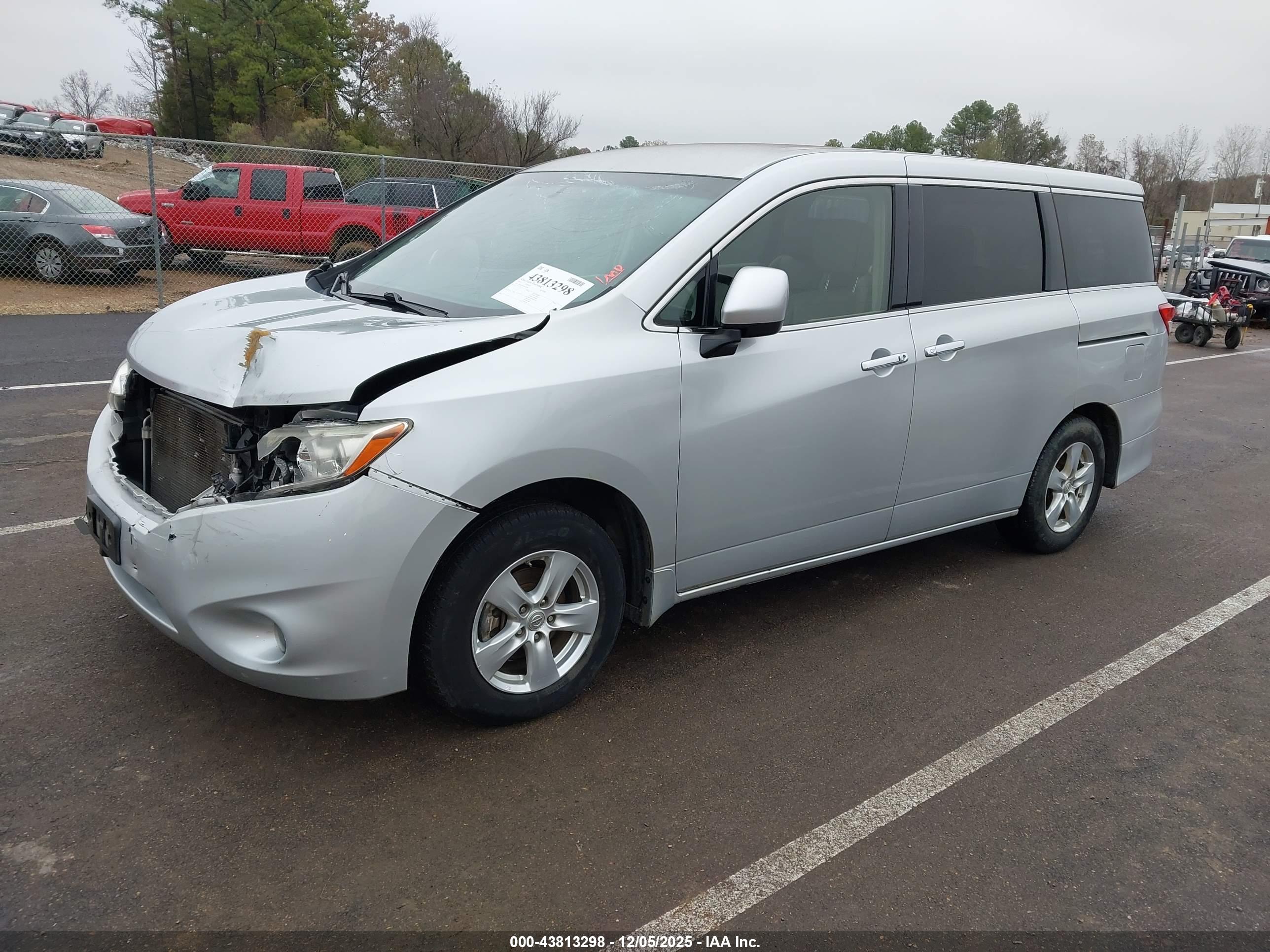NISSAN QUEST image 2