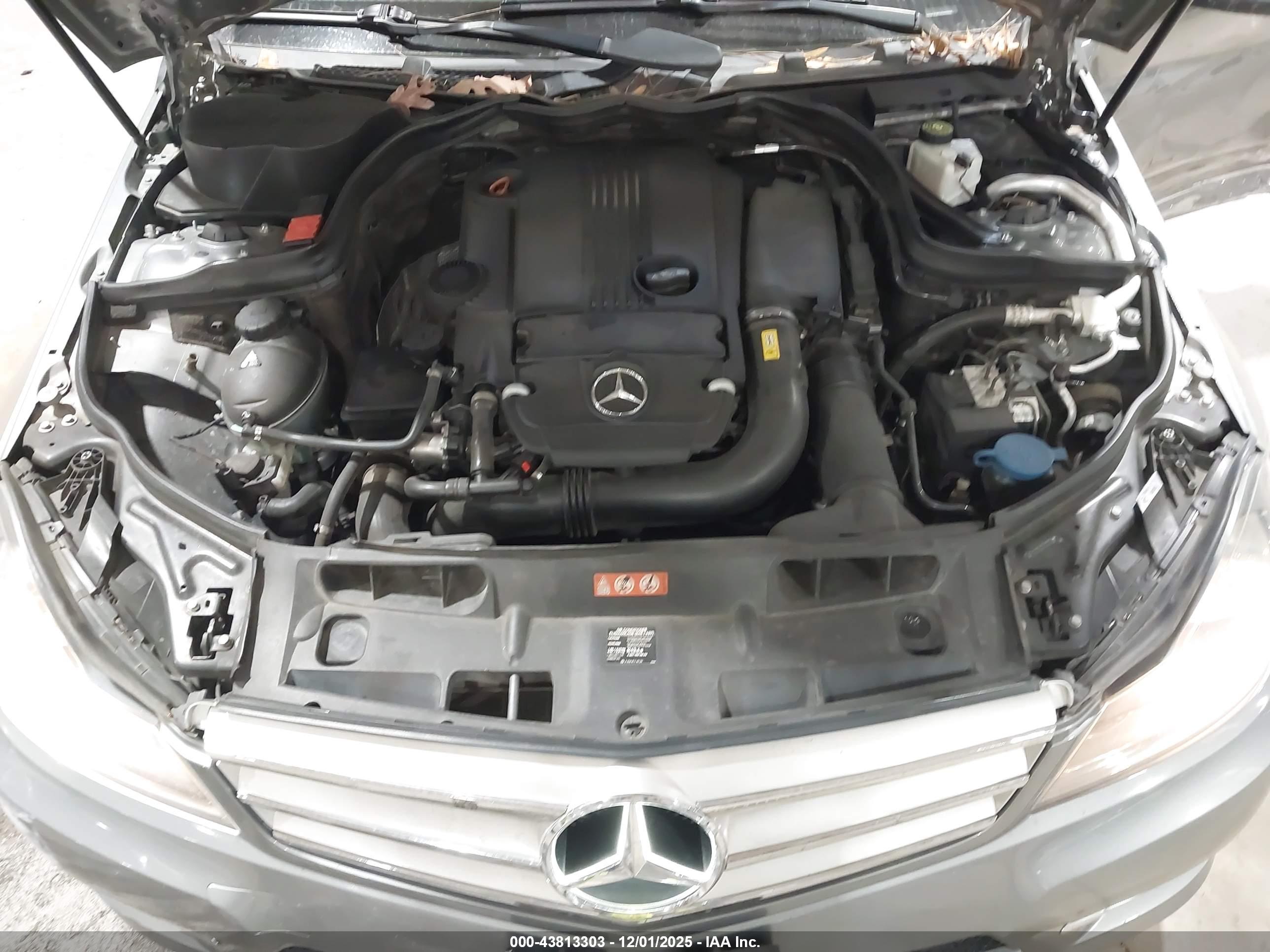 MERCEDES-BENZ C image 10