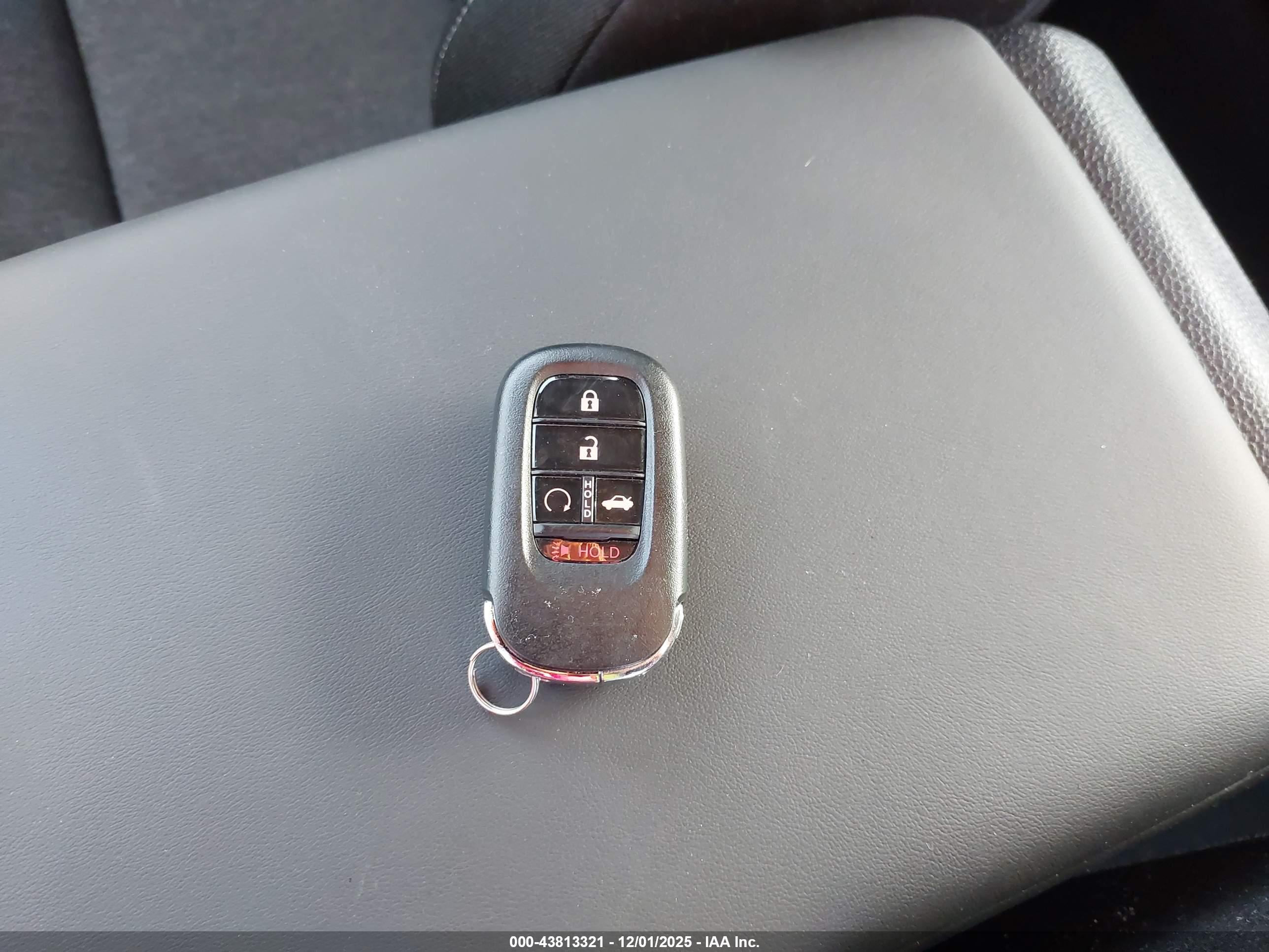 HONDA ACCORD image 11