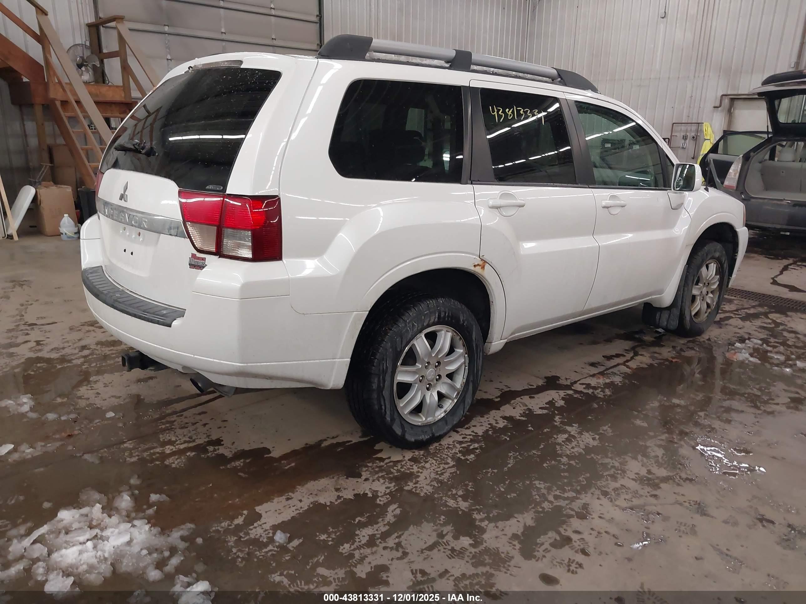MITSUBISHI ENDEAVOR image 4