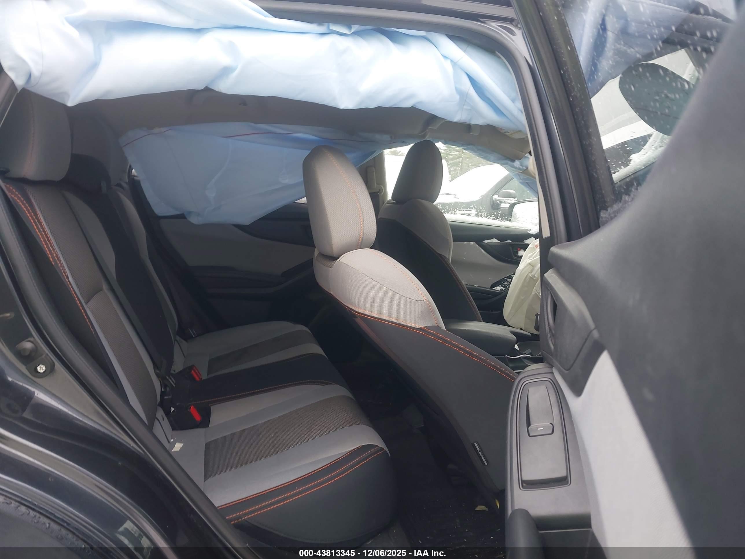SUBARU CROSSTREK image 8