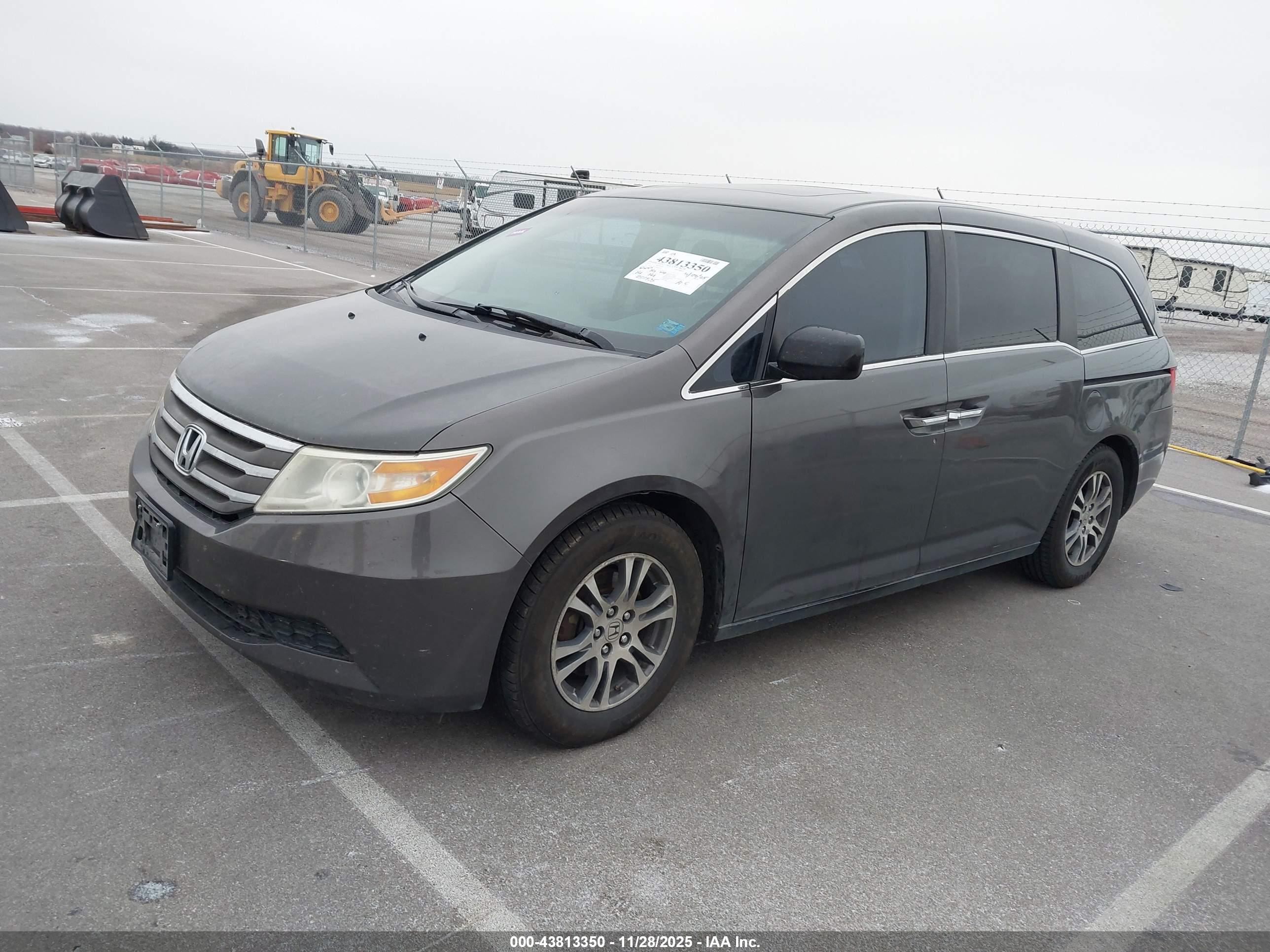 HONDA ODYSSEY image 2