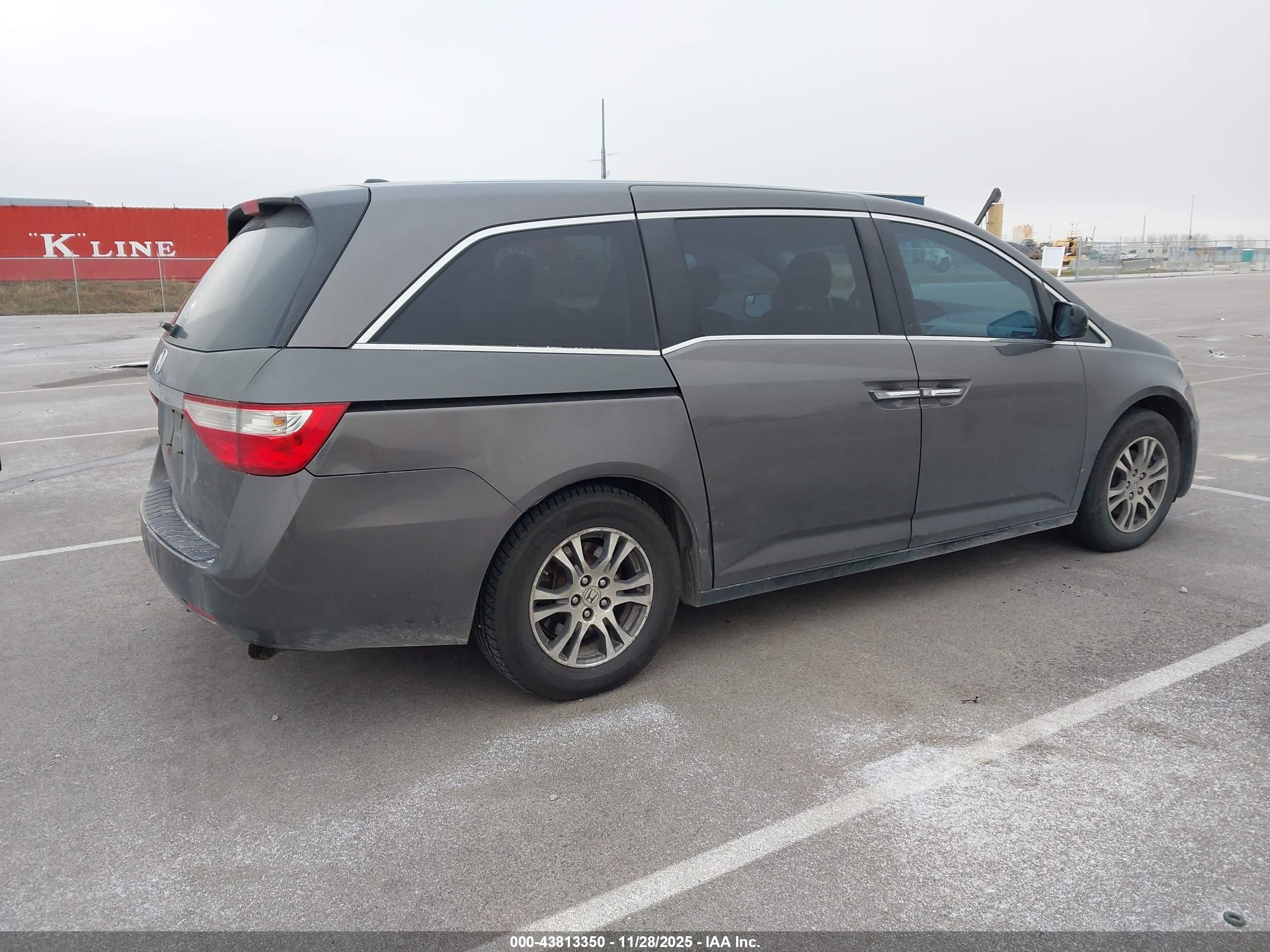 HONDA ODYSSEY image 4