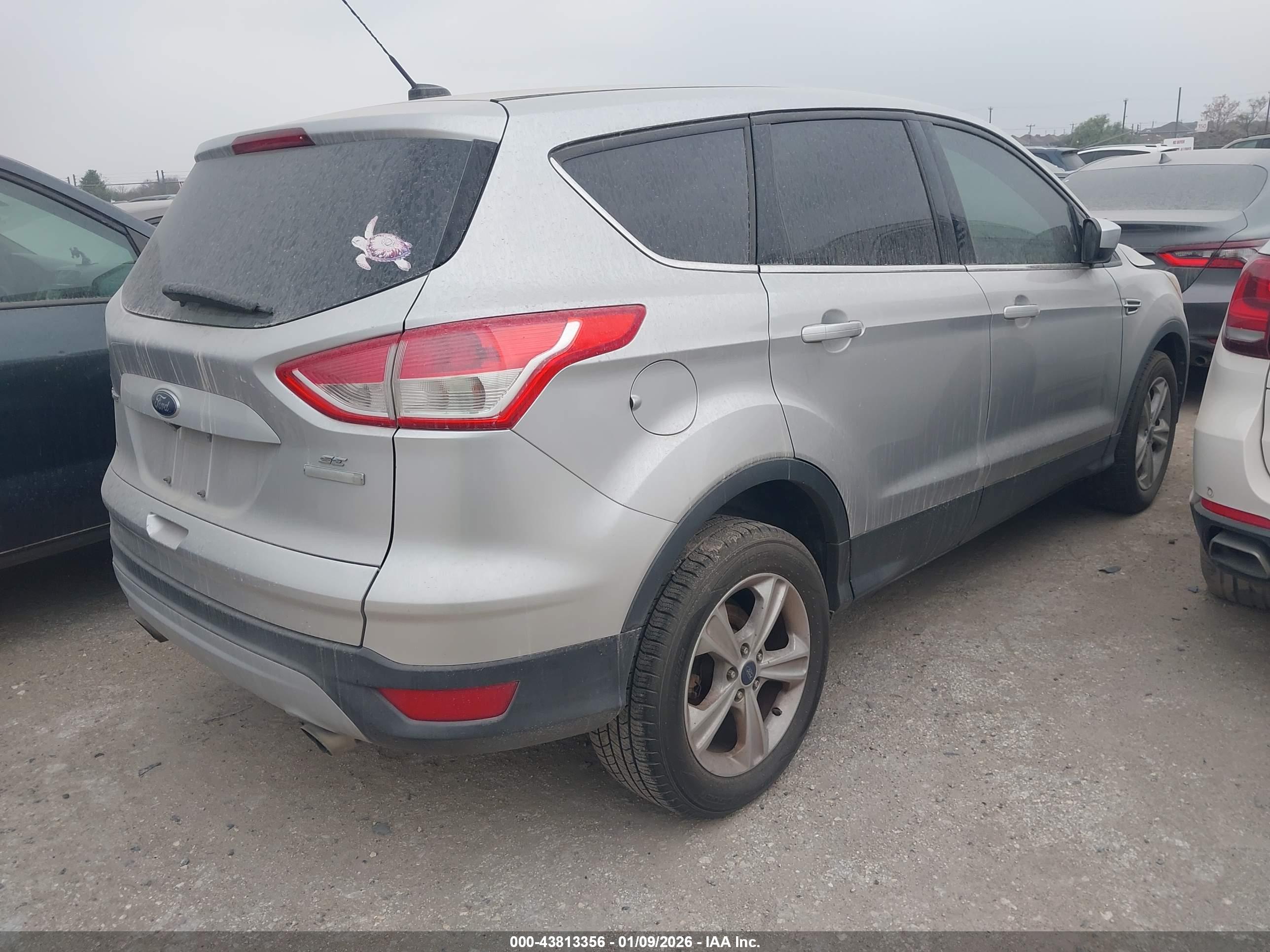 FORD ESCAPE image 4