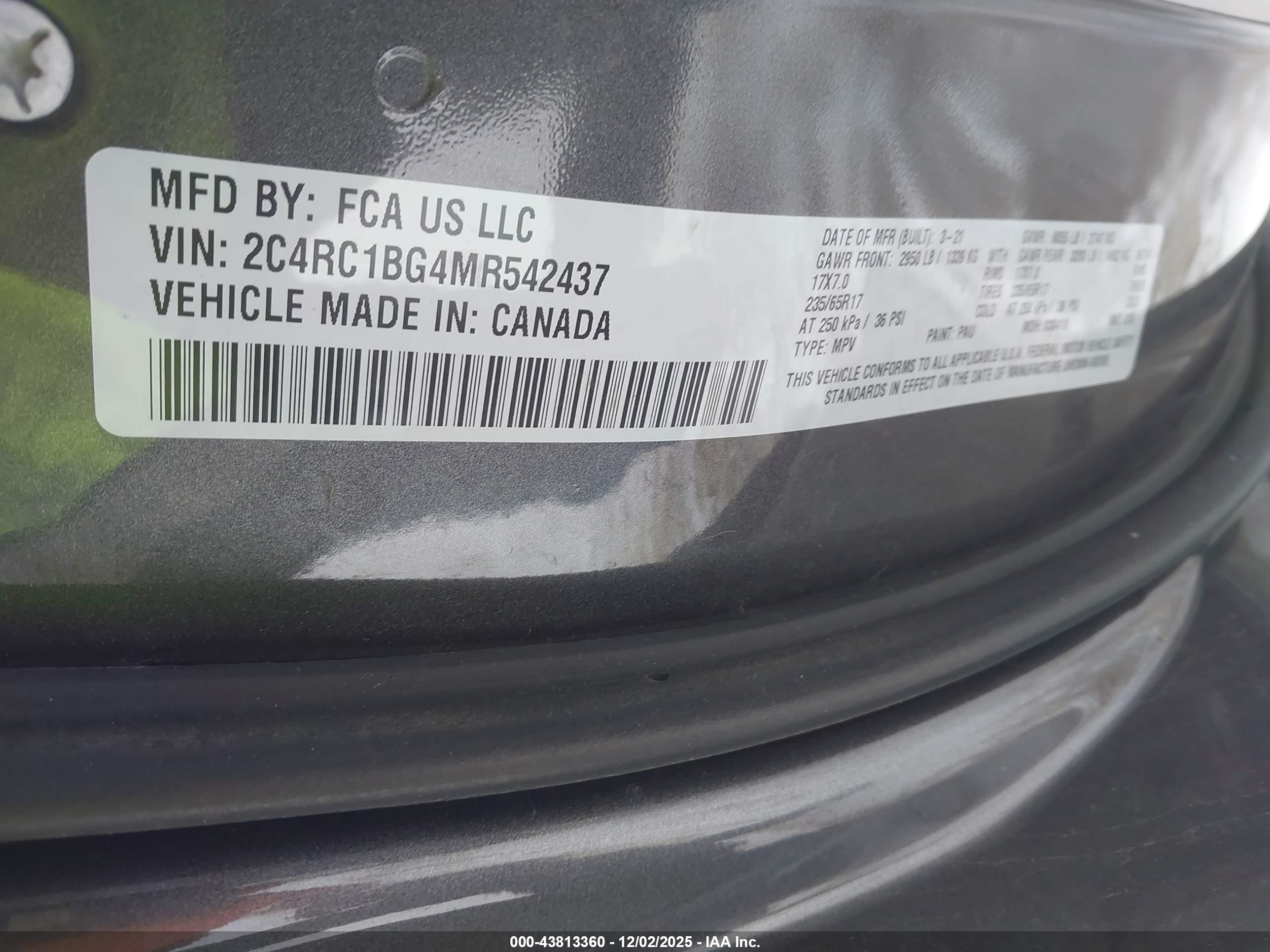 CHRYSLER PACIFICA image 9