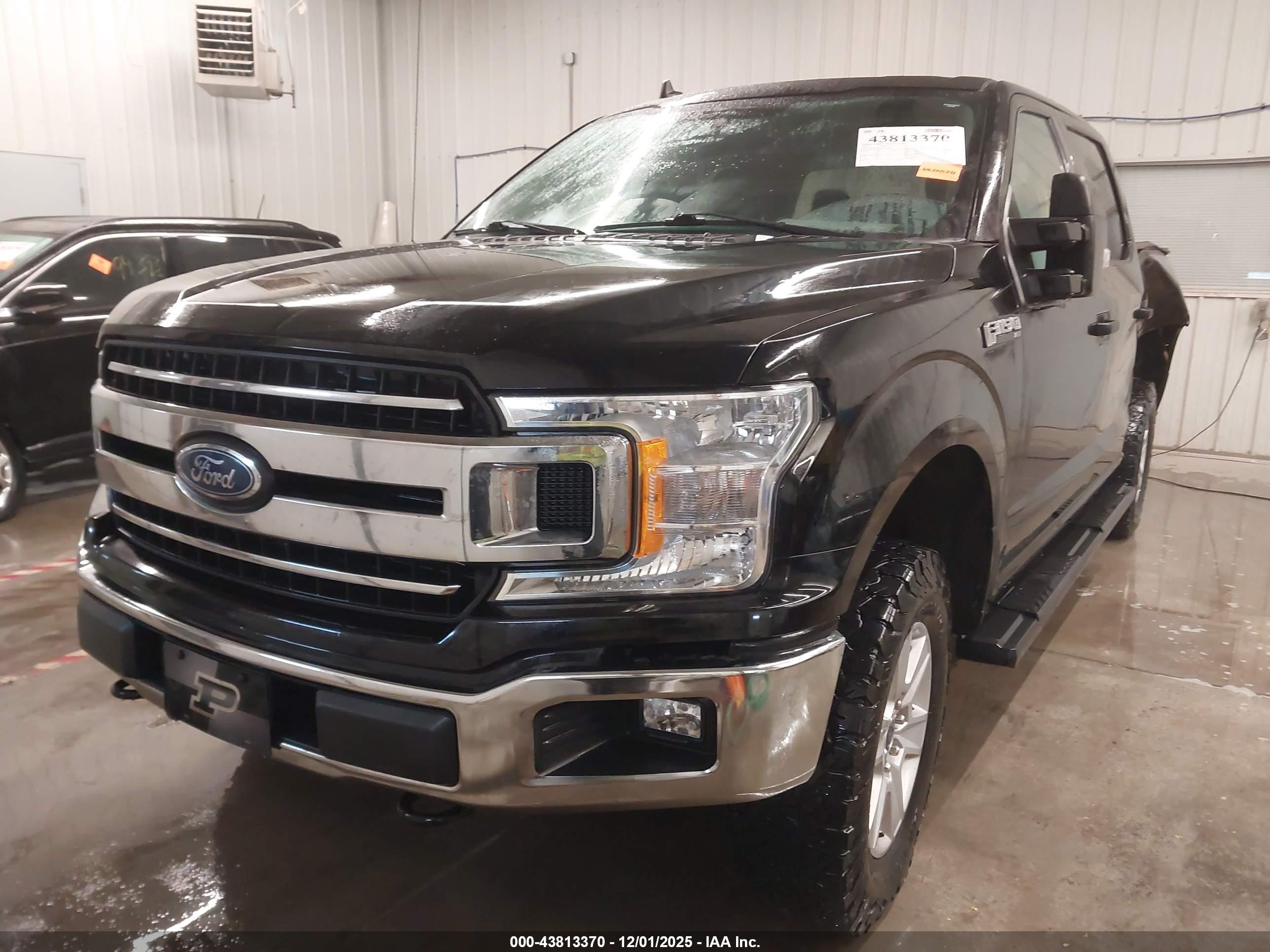 FORD F-150 image 2