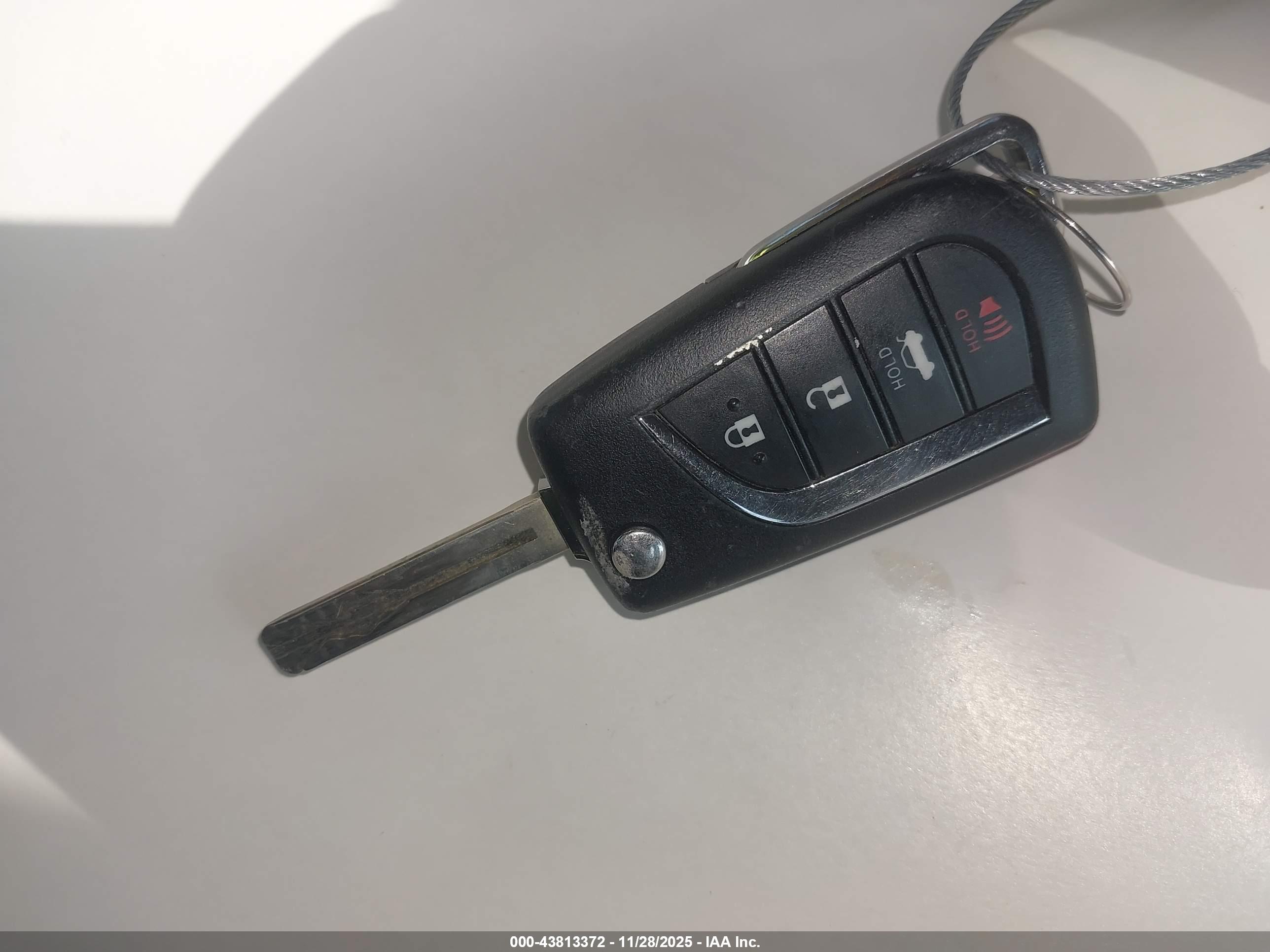 TOYOTA COROLLA image 11