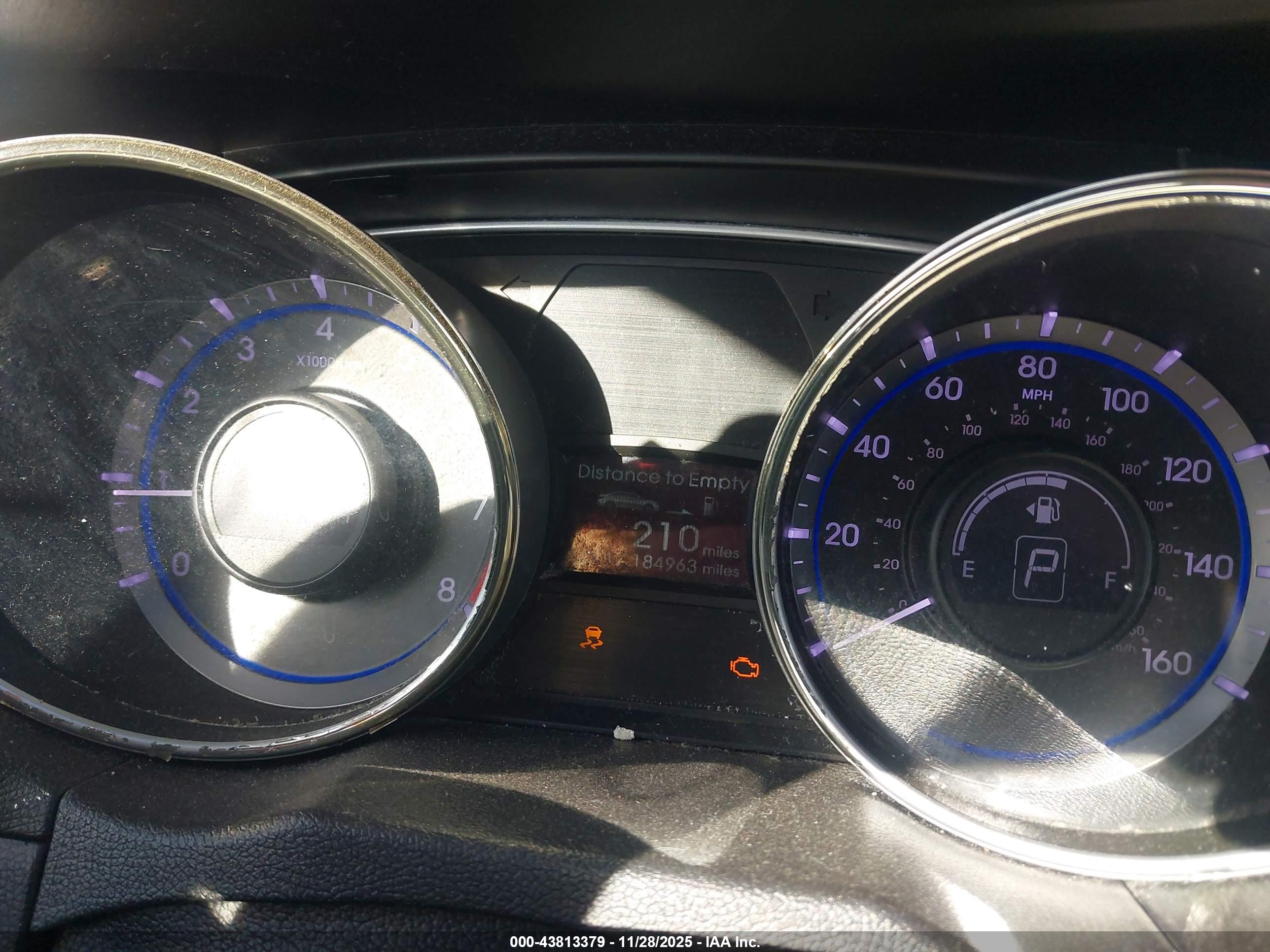 HYUNDAI SONATA image 7